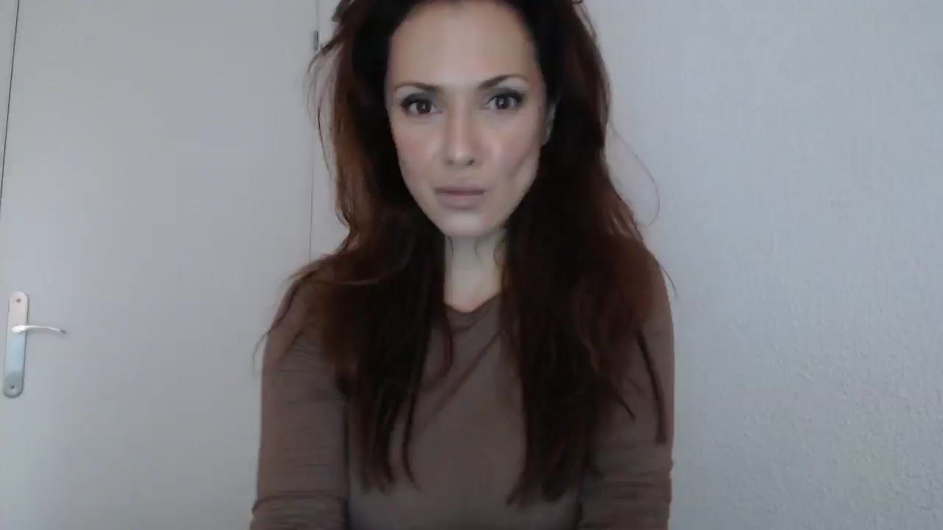 Gallery image thumbnail from ItsLizi's myfreecams stream on, 02/07/2026, 16:23 image 16 of 20