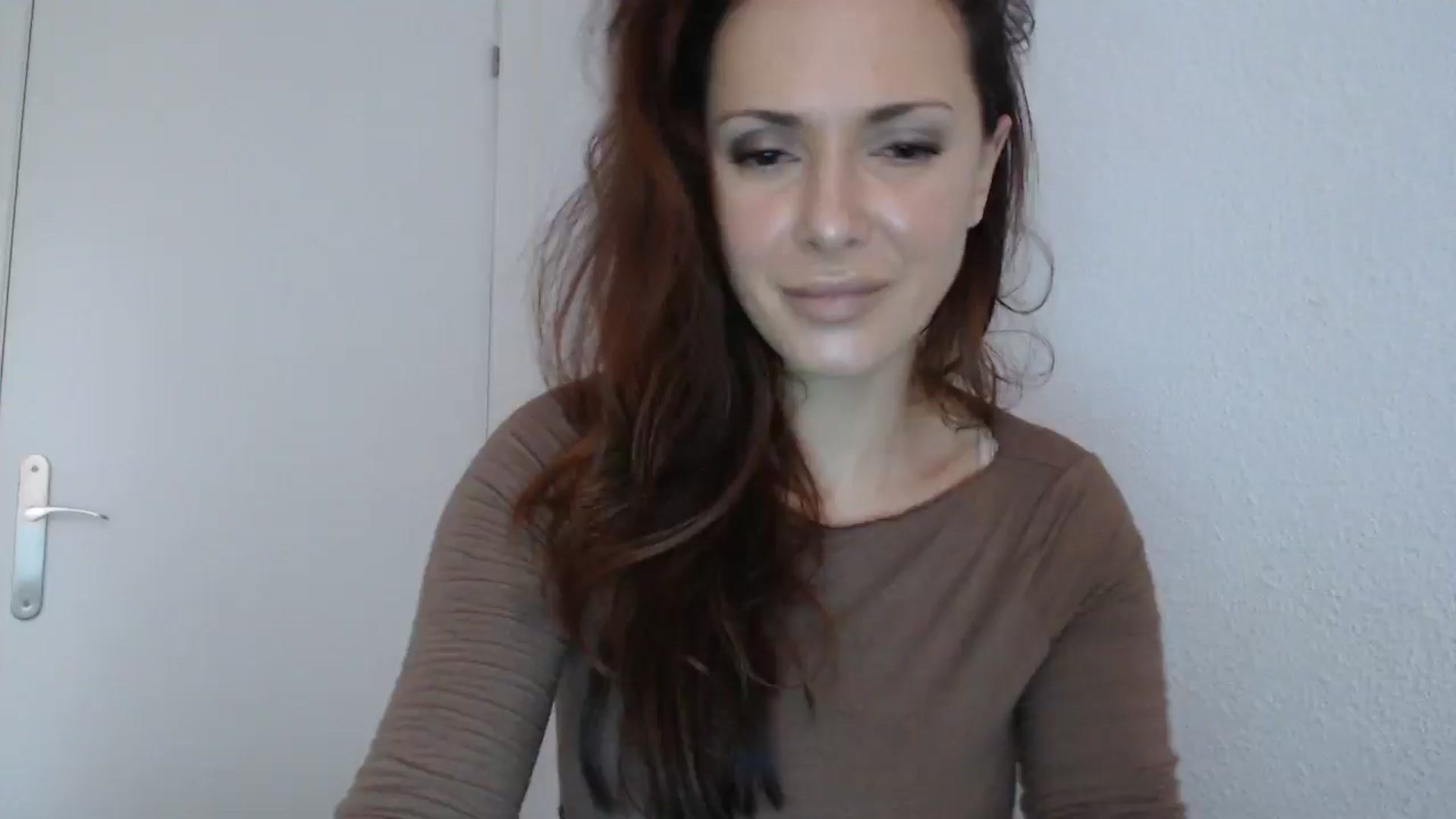 Gallery image thumbnail from ItsLizi's myfreecams stream on, 02/07/2026, 16:23 image 10 of 20