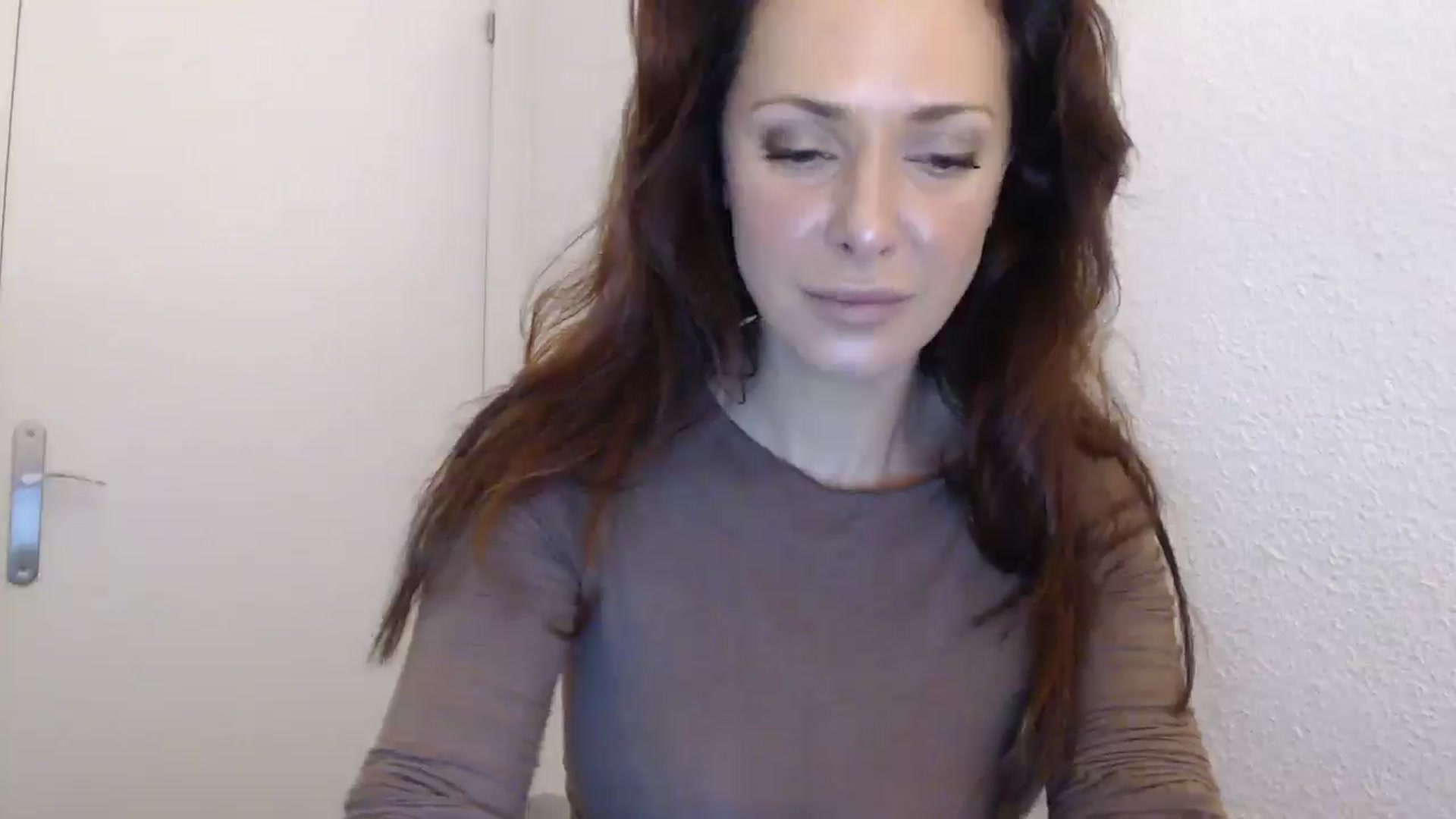 Gallery image thumbnail from ItsLizi's myfreecams stream on, 02/07/2026, 16:55 image 14 of 20