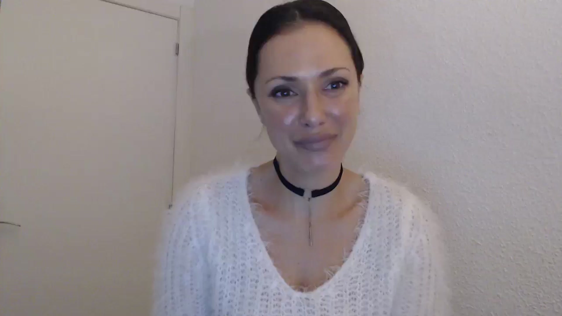 Gallery image thumbnail from ItsLizi's myfreecams stream on, 02/07/2026, 20:13 image 18 of 20