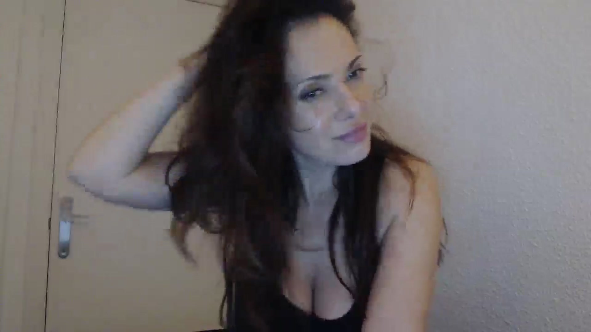 Gallery image thumbnail from ItsLizi's myfreecams stream on, 02/09/2026, 23:12 image 13 of 20