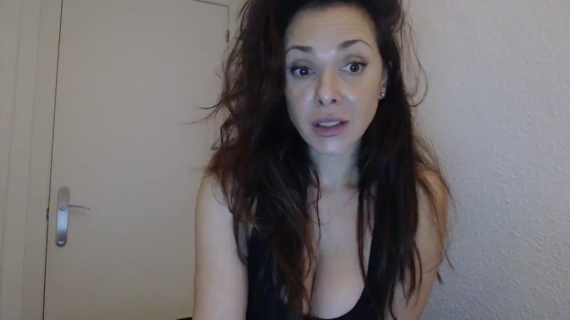Gallery image thumbnail from ItsLizi's myfreecams stream on, 02/09/2026, 23:12 image 15 of 20