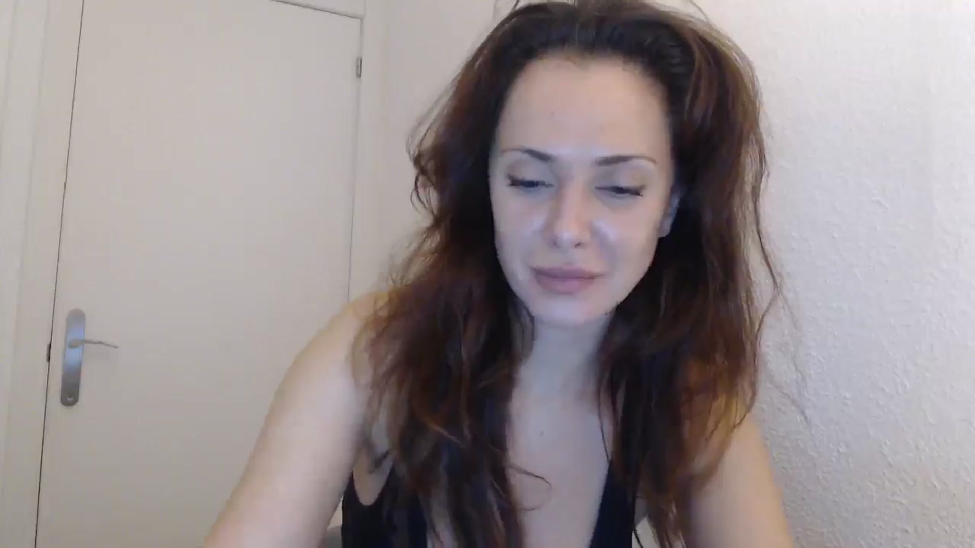 Gallery image thumbnail from ItsLizi's myfreecams stream on, 02/10/2026, 22:50 image 15 of 20