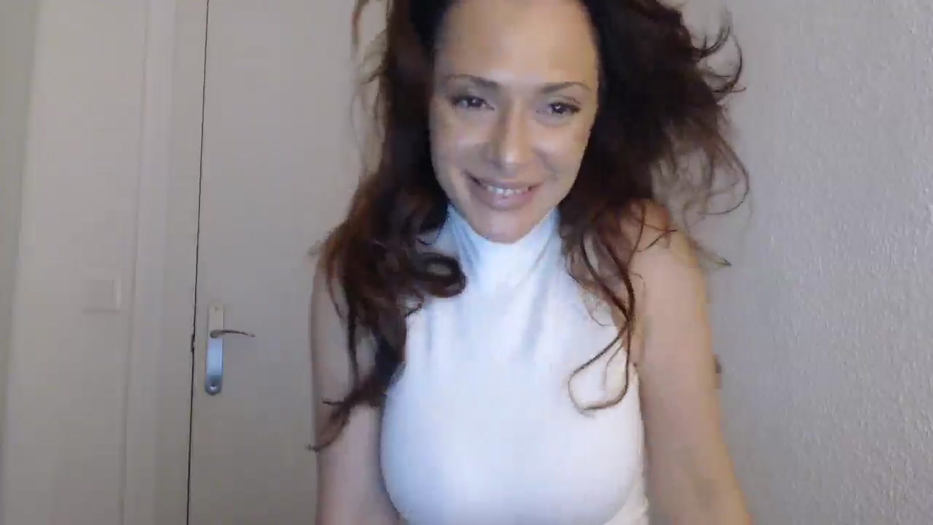 Gallery image thumbnail from ItsLizi's myfreecams stream on, 02/20/2026, 18:36 image 11 of 20