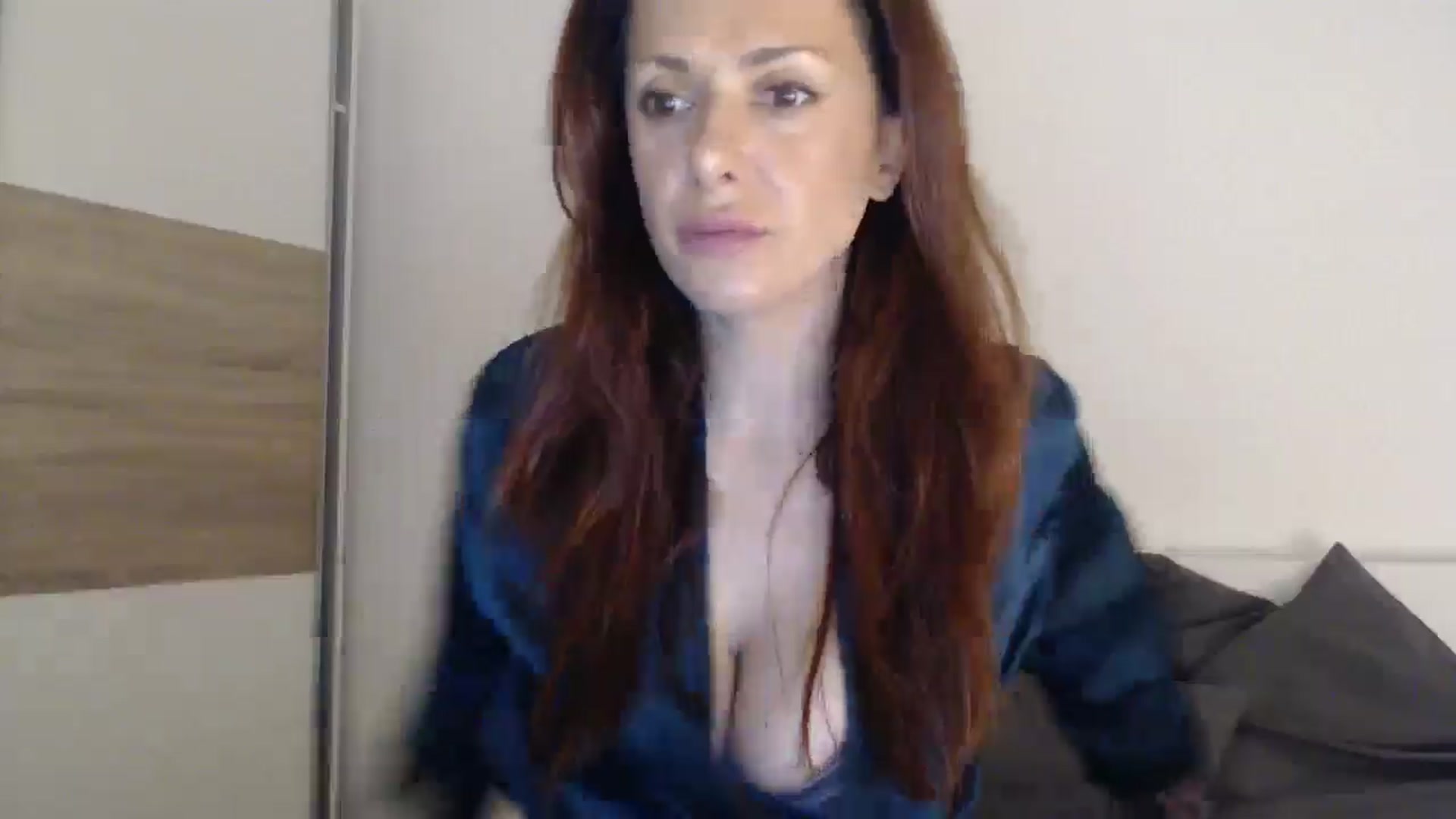Gallery image thumbnail from ItsLizi's myfreecams stream on, 03/03/2026, 16:13 image 2 of 20