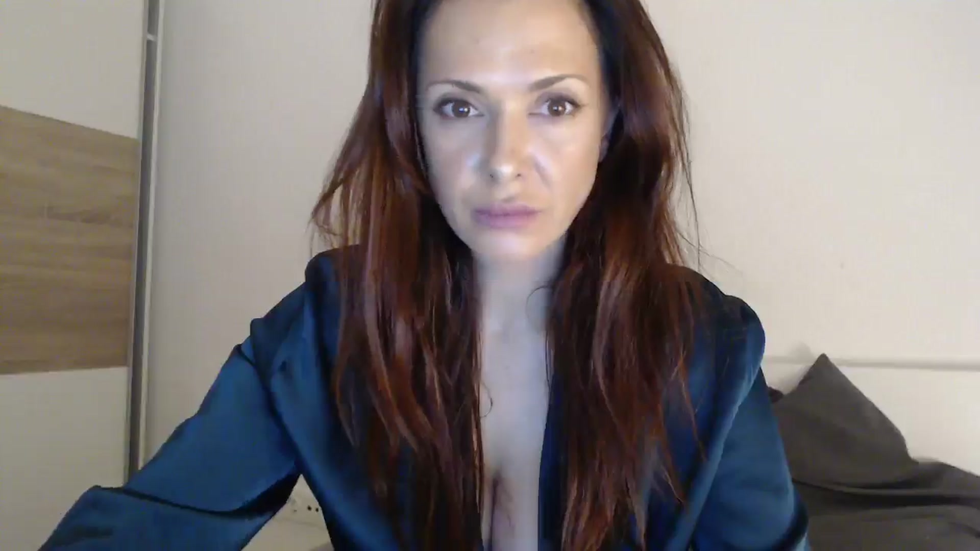 Gallery image thumbnail from ItsLizi's myfreecams stream on, 03/03/2026, 17:52 image 12 of 20