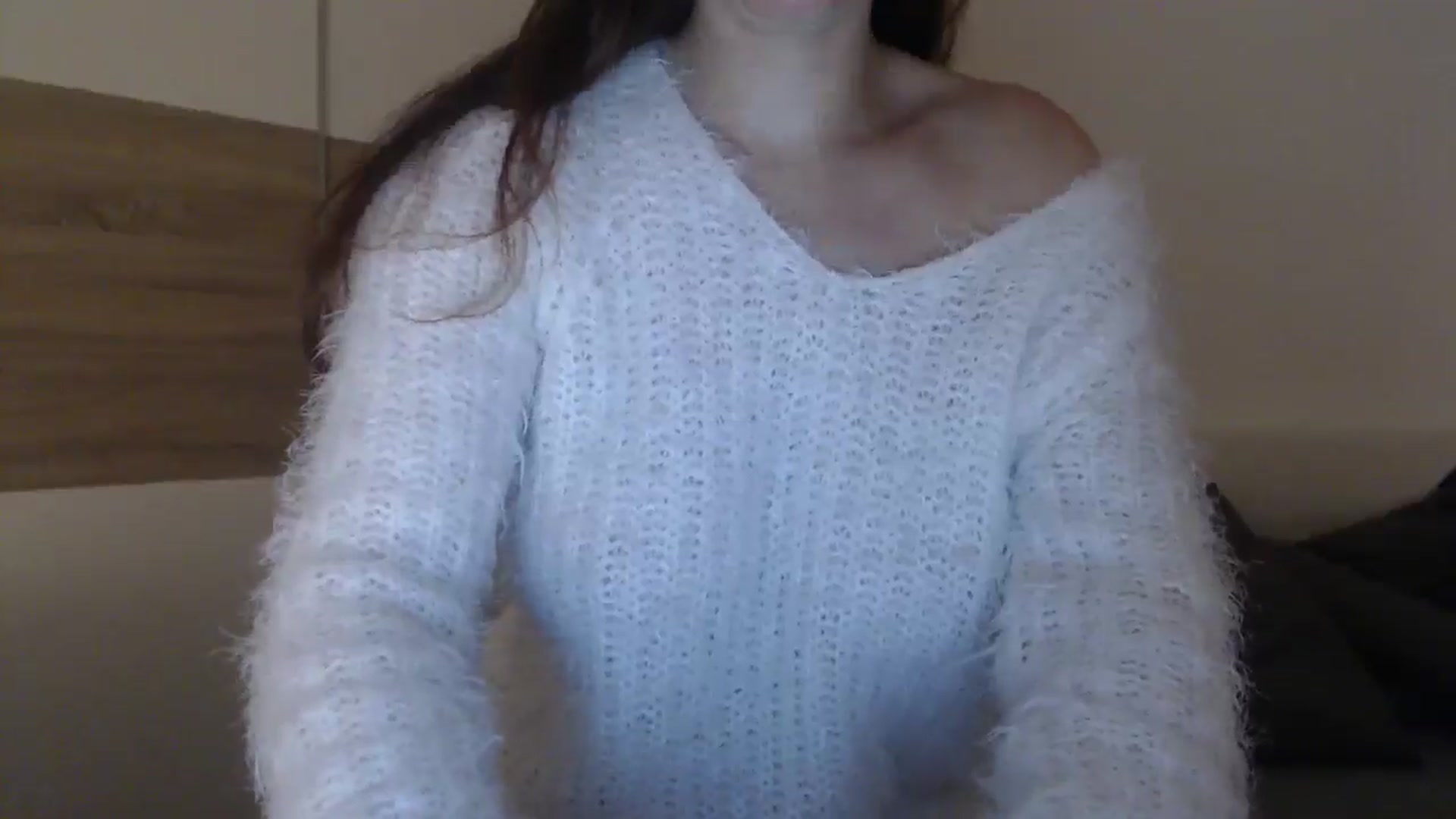 Gallery image thumbnail from ItsLizi's myfreecams stream on, 03/14/2026, 23:52 image 16 of 20