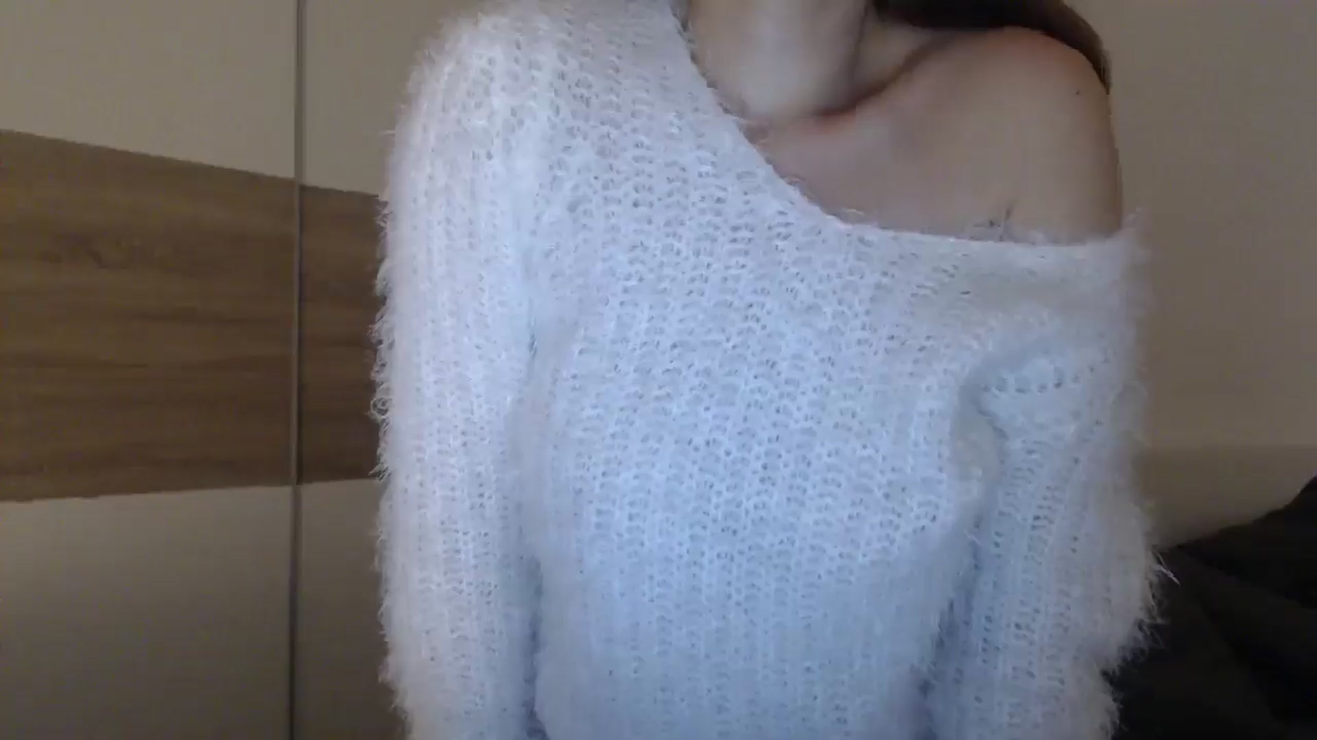 Gallery image thumbnail from ItsLizi's myfreecams stream on, 03/14/2026, 23:52 image 14 of 20