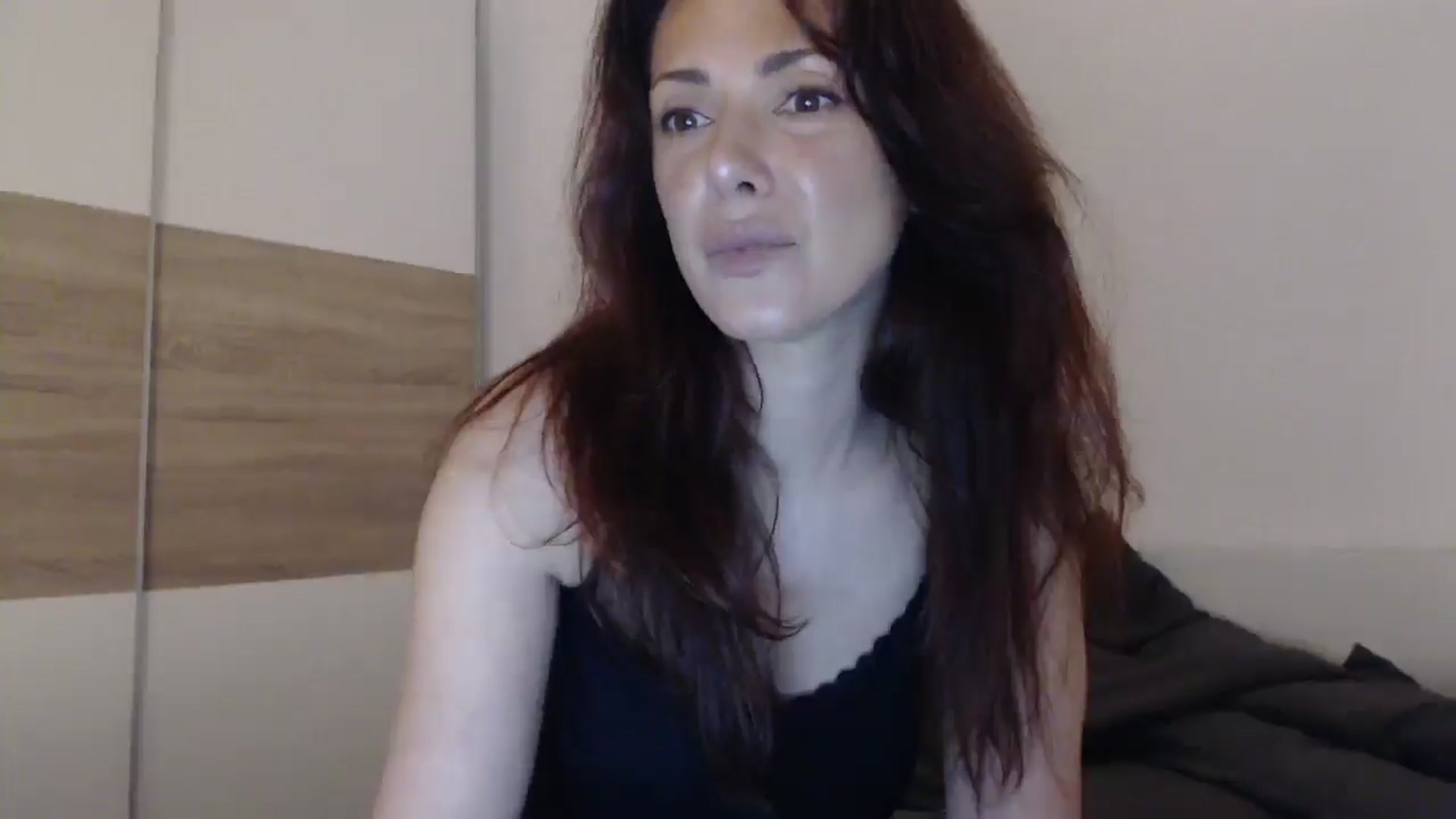 Gallery image thumbnail from ItsLizi's myfreecams stream on, 03/24/2026, 15:56 image 3 of 20