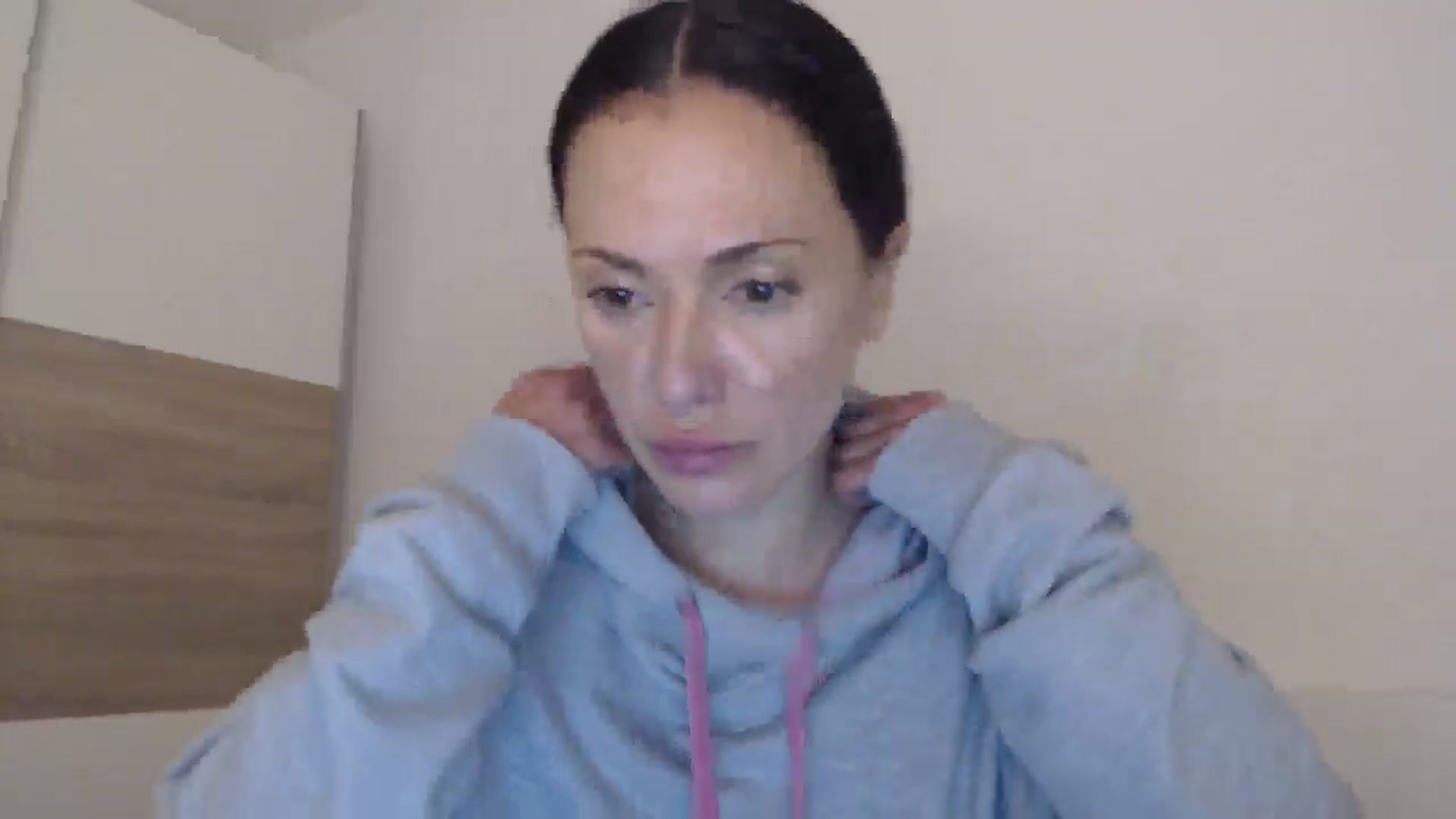 Gallery image thumbnail from ItsLizi's myfreecams stream on, 03/26/2026, 23:25 image 4 of 20