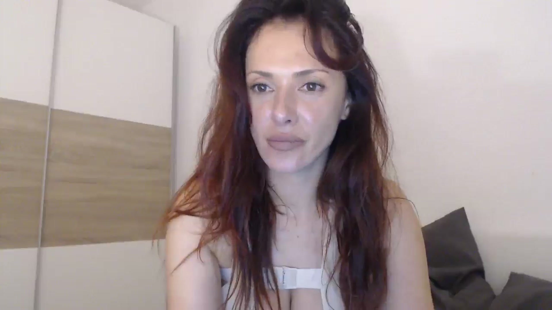 Gallery image thumbnail from ItsLizi's myfreecams stream on, 03/31/2026, 18:36 image 12 of 20