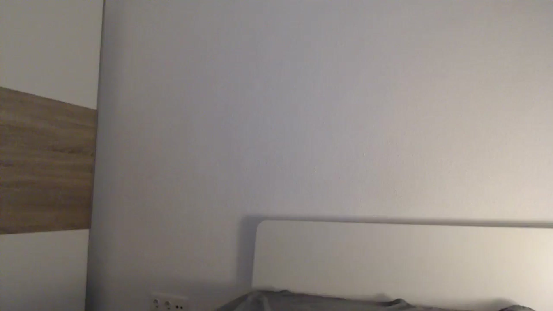 Gallery image thumbnail from ItsLizi's myfreecams stream on, 04/10/2026, 21:52 image 18 of 20
