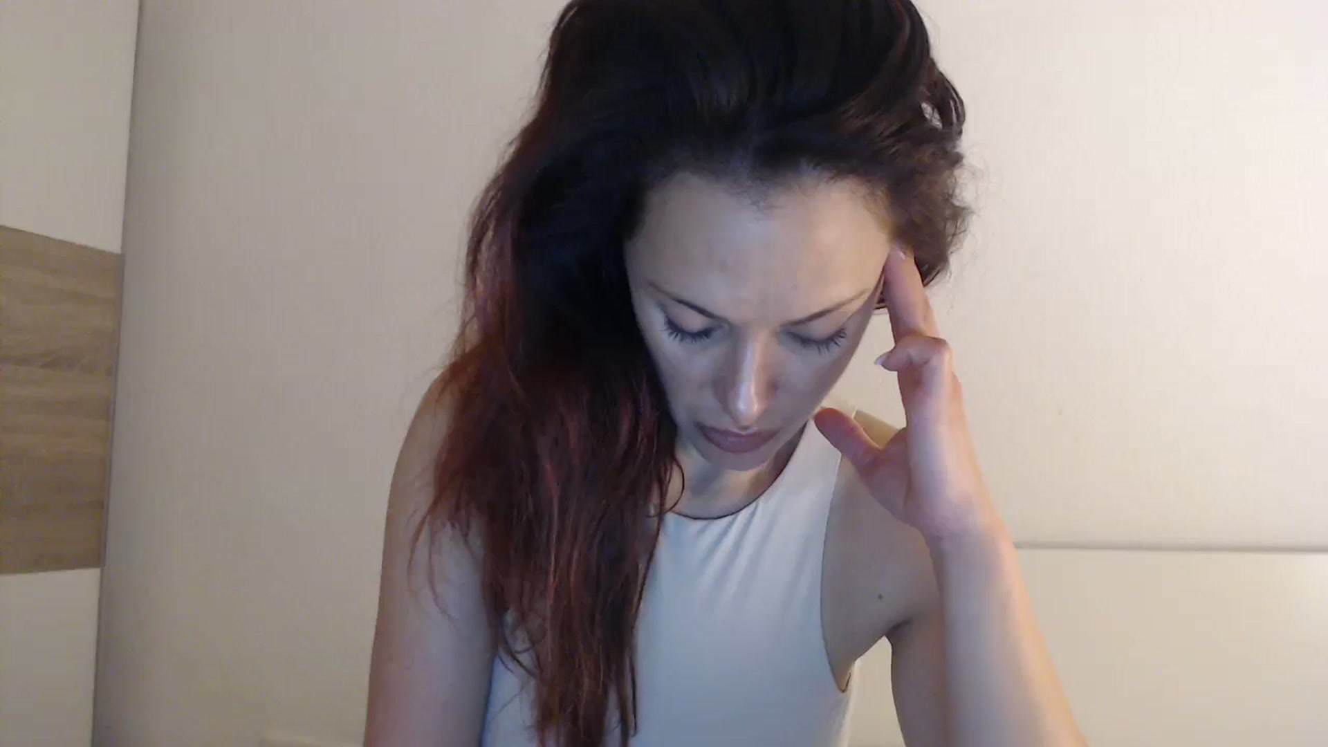Gallery image thumbnail from ItsLizi's myfreecams stream on, 04/12/2026, 19:10 image 2 of 20