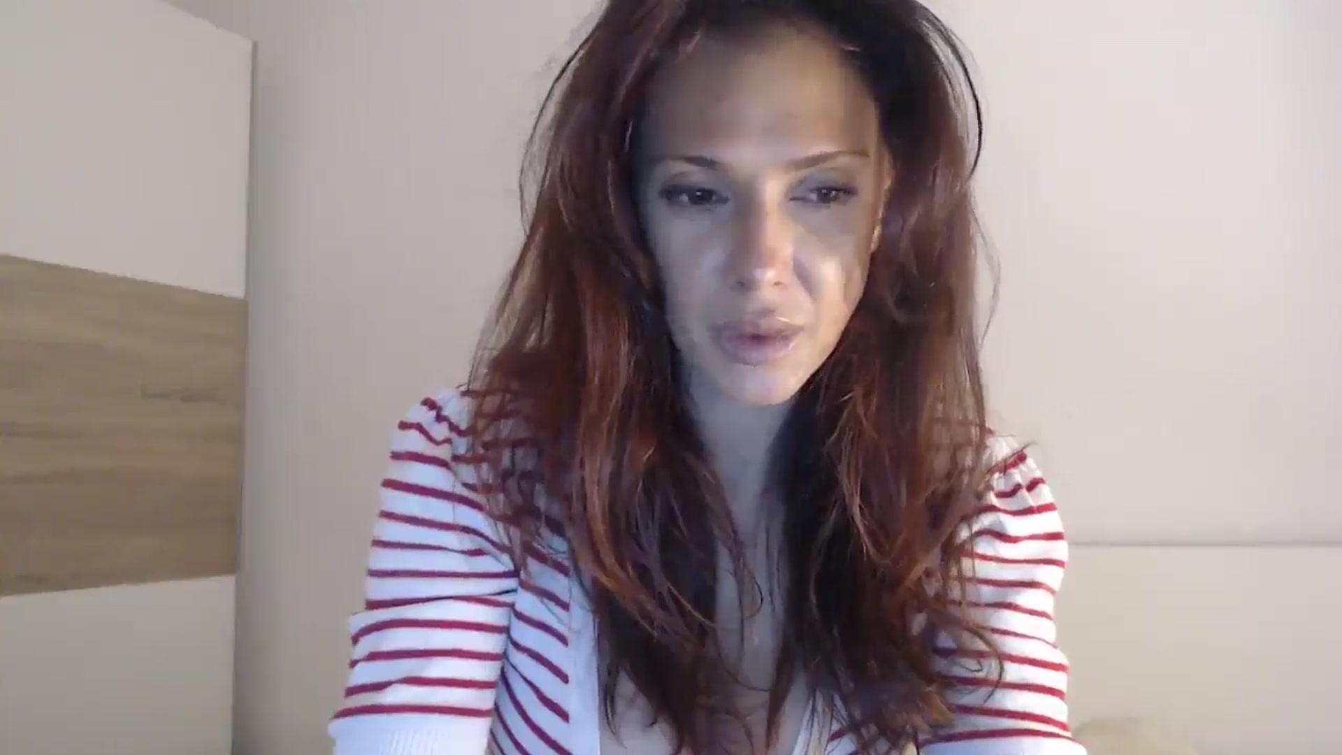Gallery image thumbnail from ItsLizi's myfreecams stream on, 04/14/2026, 16:17 image 4 of 20