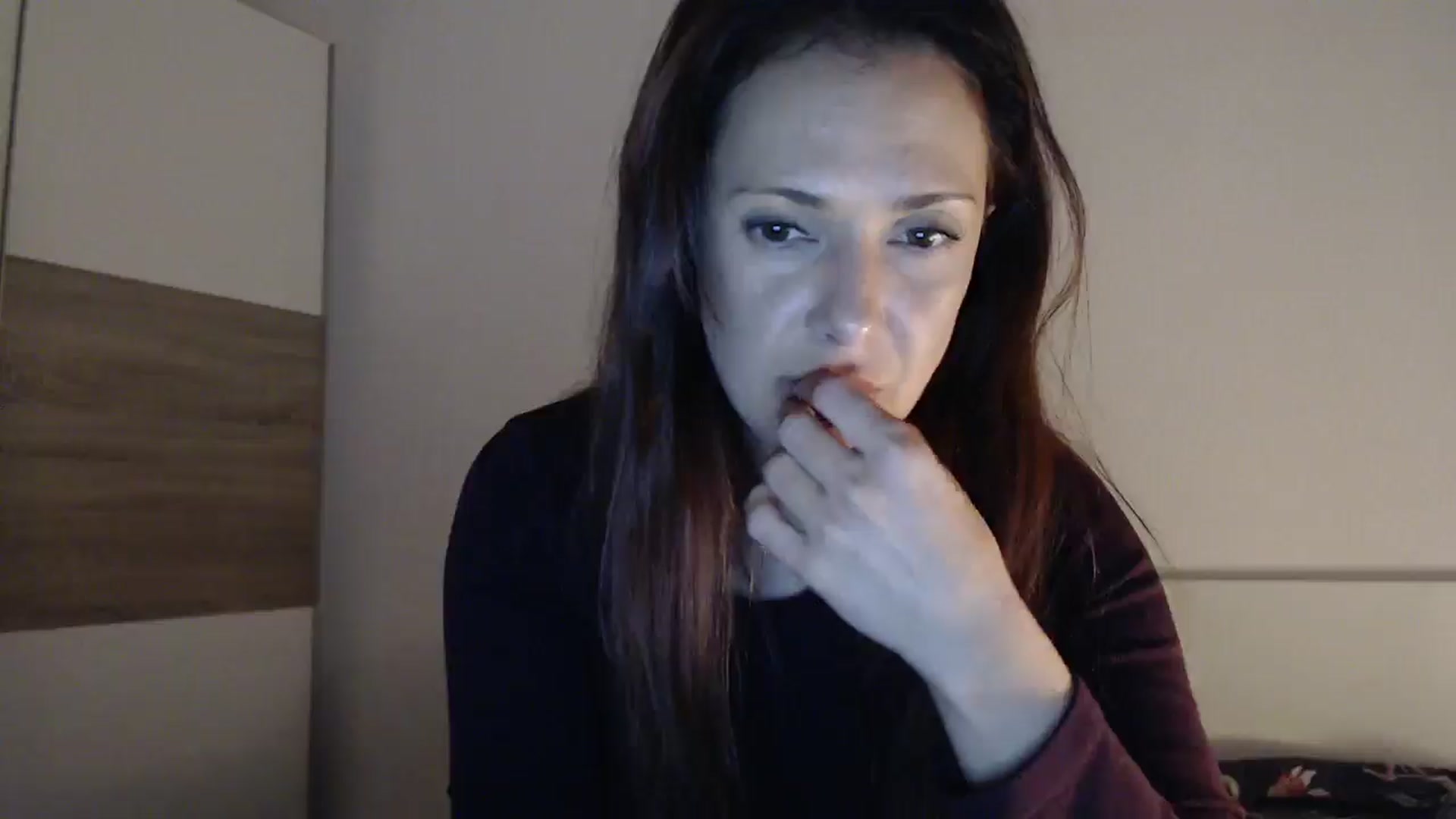 Gallery image thumbnail from ItsLizi's myfreecams stream on, 04/25/2026, 21:23 image 4 of 20