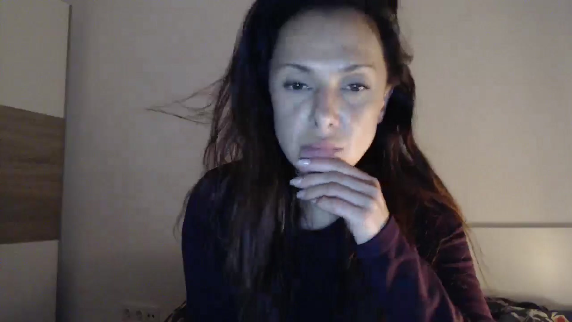 Gallery image thumbnail from ItsLizi's myfreecams stream on, 04/25/2026, 21:23 image 12 of 20