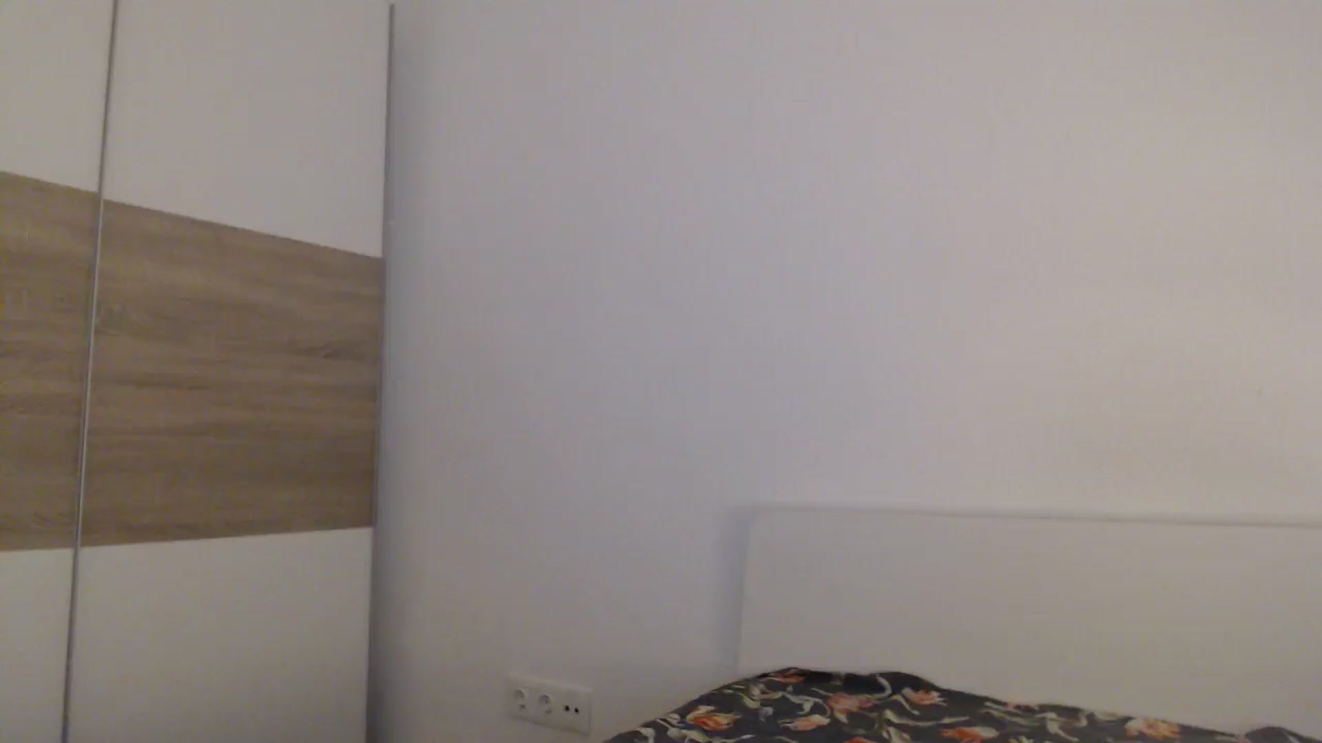 Gallery image thumbnail from ItsLizi's myfreecams stream on, 05/01/2026, 16:55 image 9 of 20