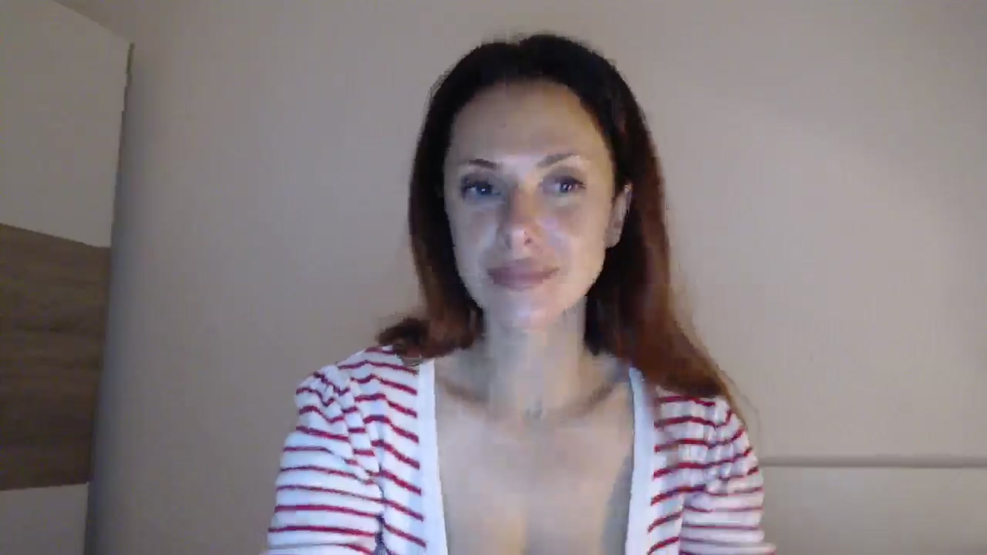 Gallery image thumbnail from ItsLizi's myfreecams stream on, 05/04/2026, 21:55 image 3 of 20