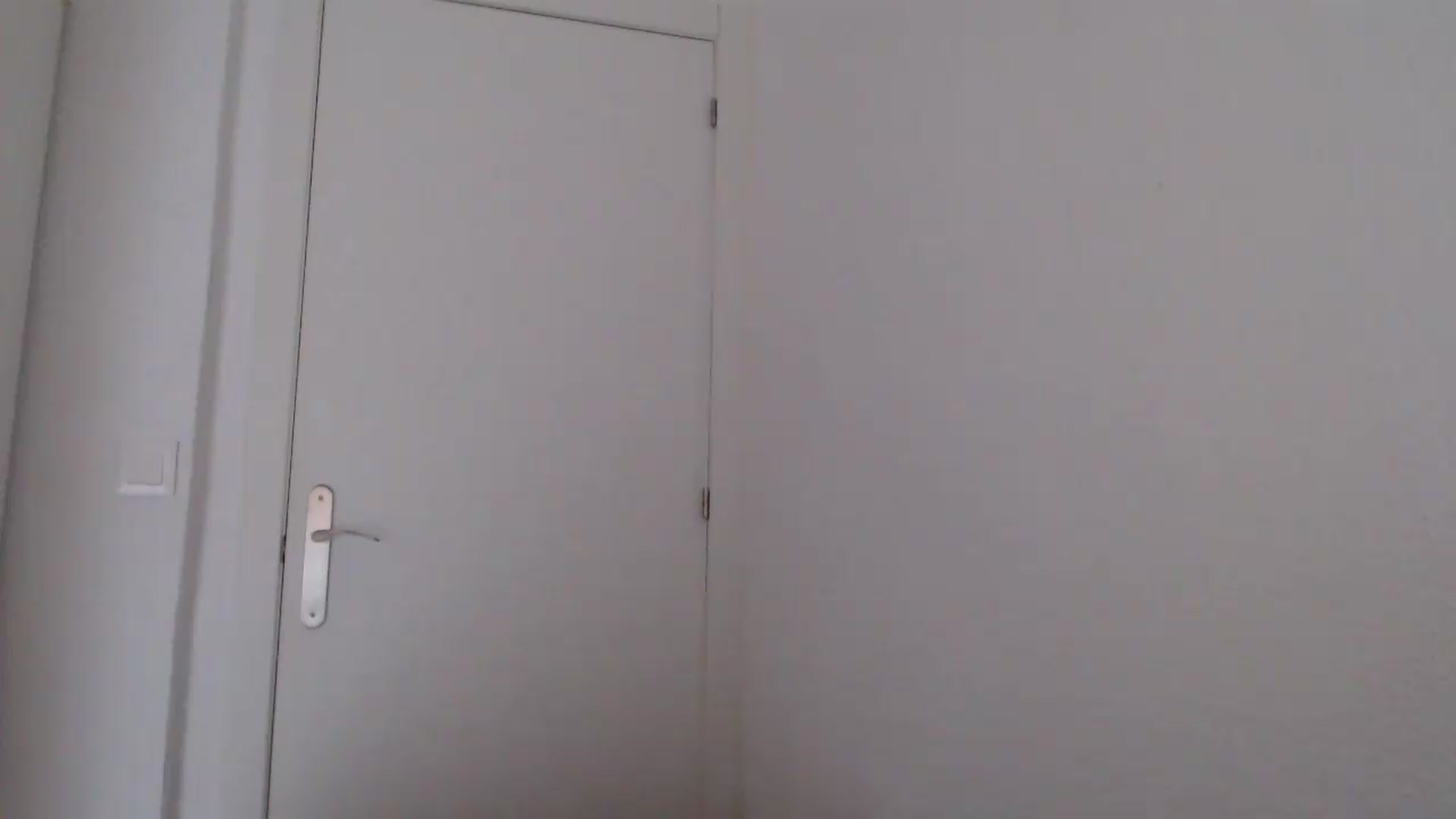 Gallery image thumbnail from ItsLizi's myfreecams stream on, 06/08/2026, 17:27 image 18 of 20