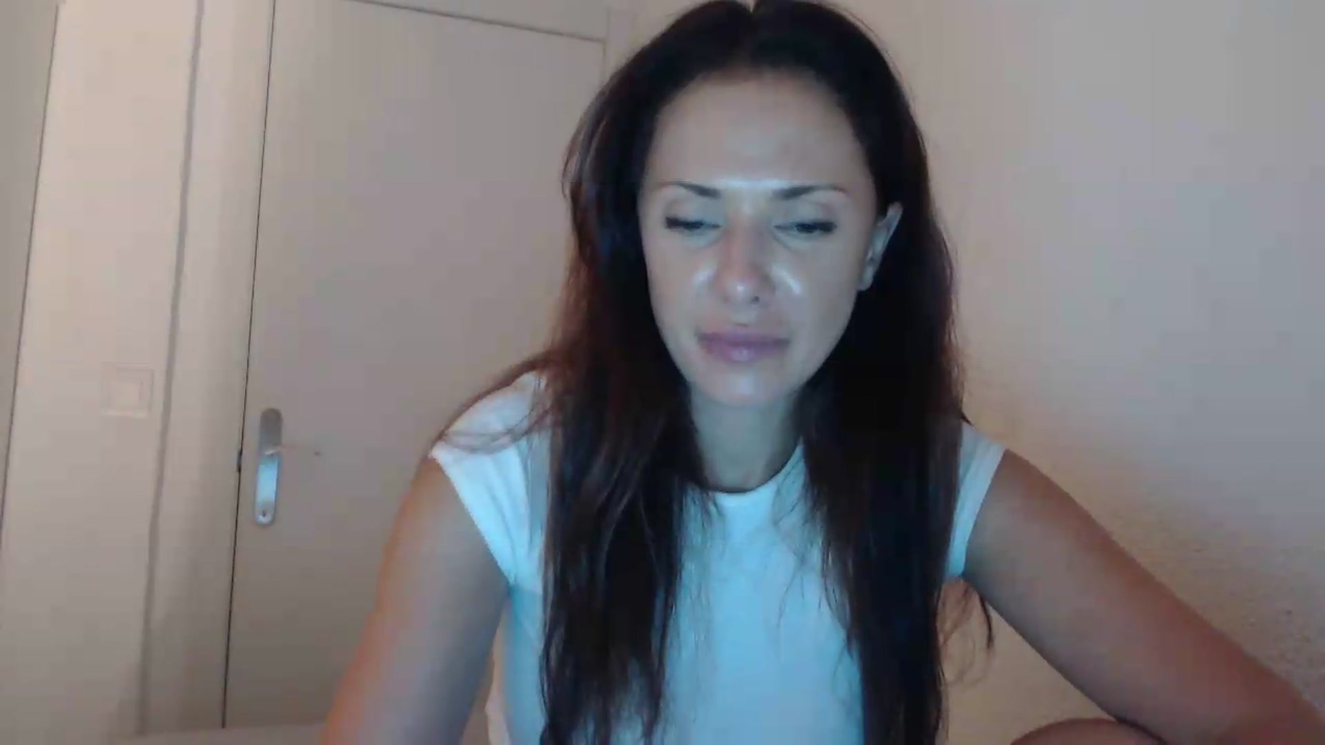 Gallery image thumbnail from ItsLizi's myfreecams stream on, 06/14/2026, 22:00 image 3 of 20