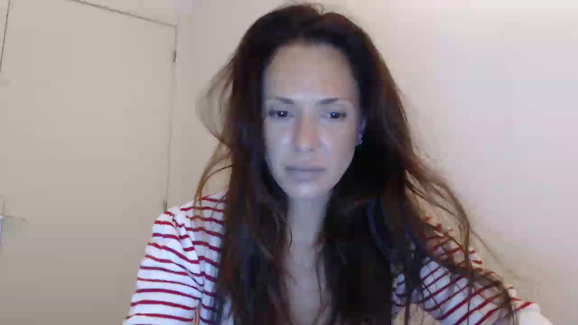 Gallery image thumbnail from ItsLizi's myfreecams stream on, 06/21/2026, 23:10 image 13 of 20