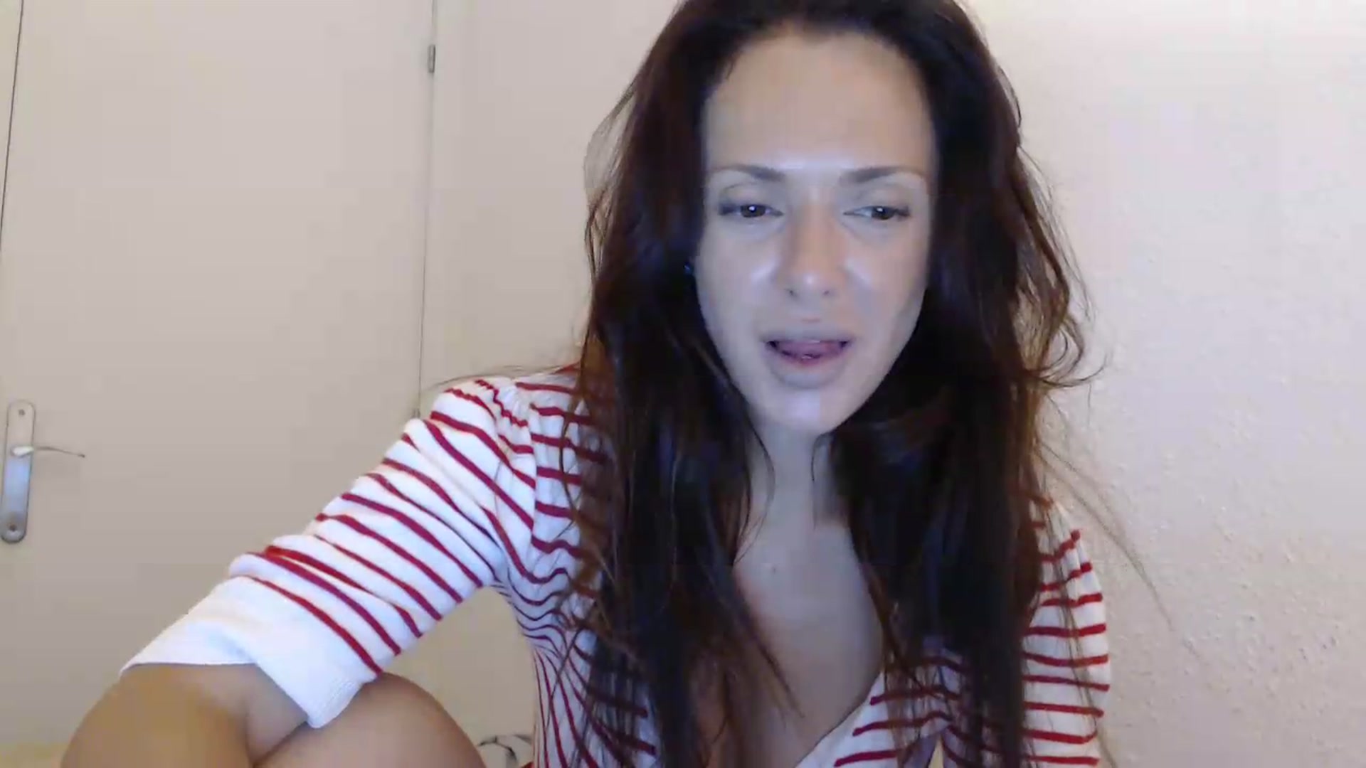 Gallery image thumbnail from ItsLizi's myfreecams stream on, 06/21/2026, 23:10 image 5 of 20