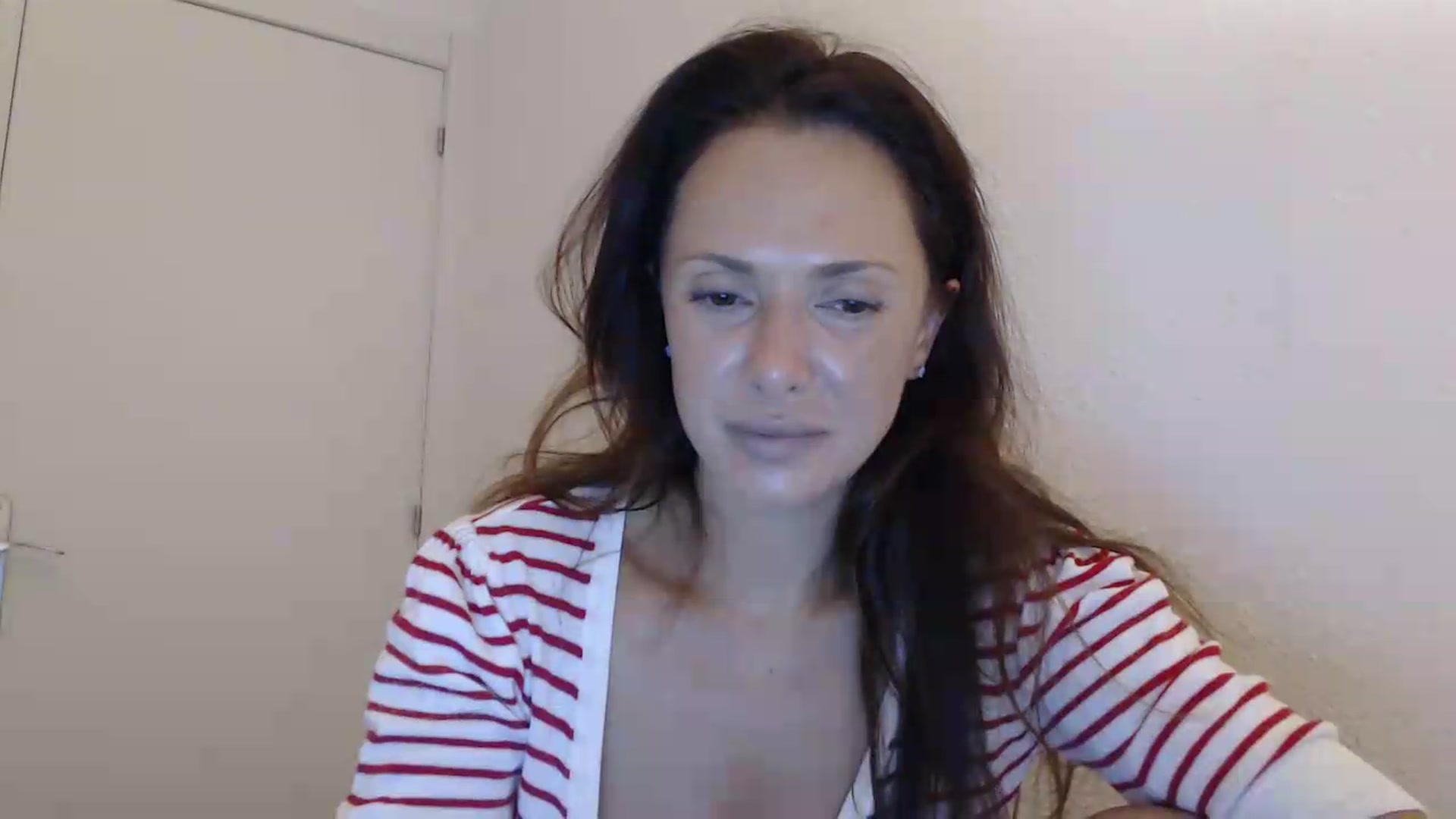 Gallery image thumbnail from ItsLizi's myfreecams stream on, 06/21/2026, 23:10 image 20 of 20