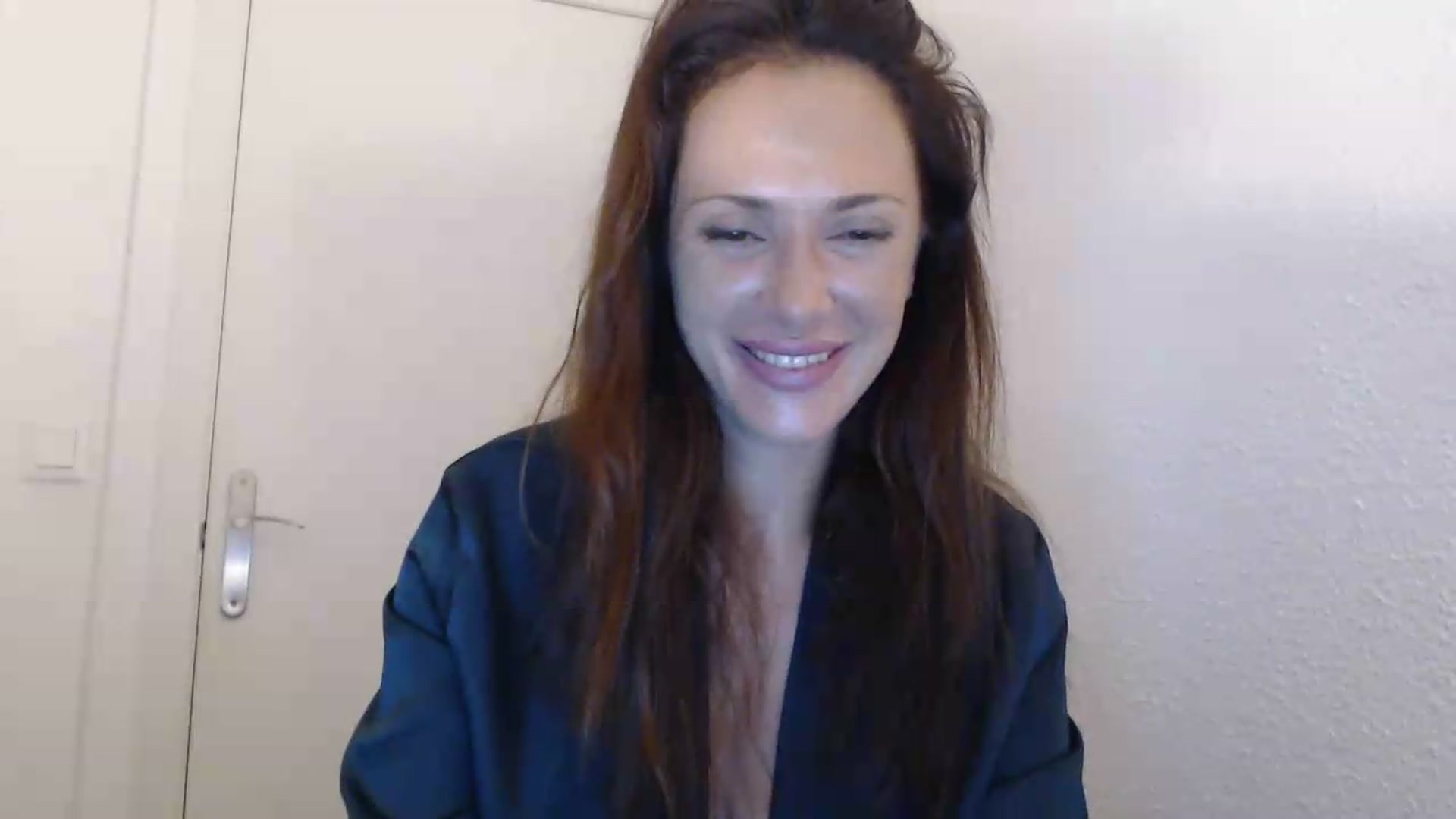 Gallery image thumbnail from ItsLizi's myfreecams stream on, 07/01/2026, 22:43 image 12 of 20