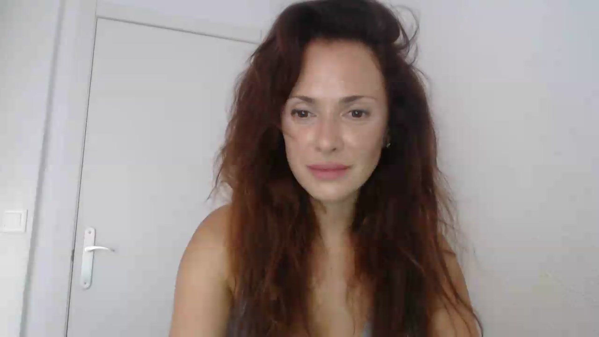 Gallery image thumbnail from ItsLizi's myfreecams stream on, 07/07/2026, 18:28 image 10 of 20