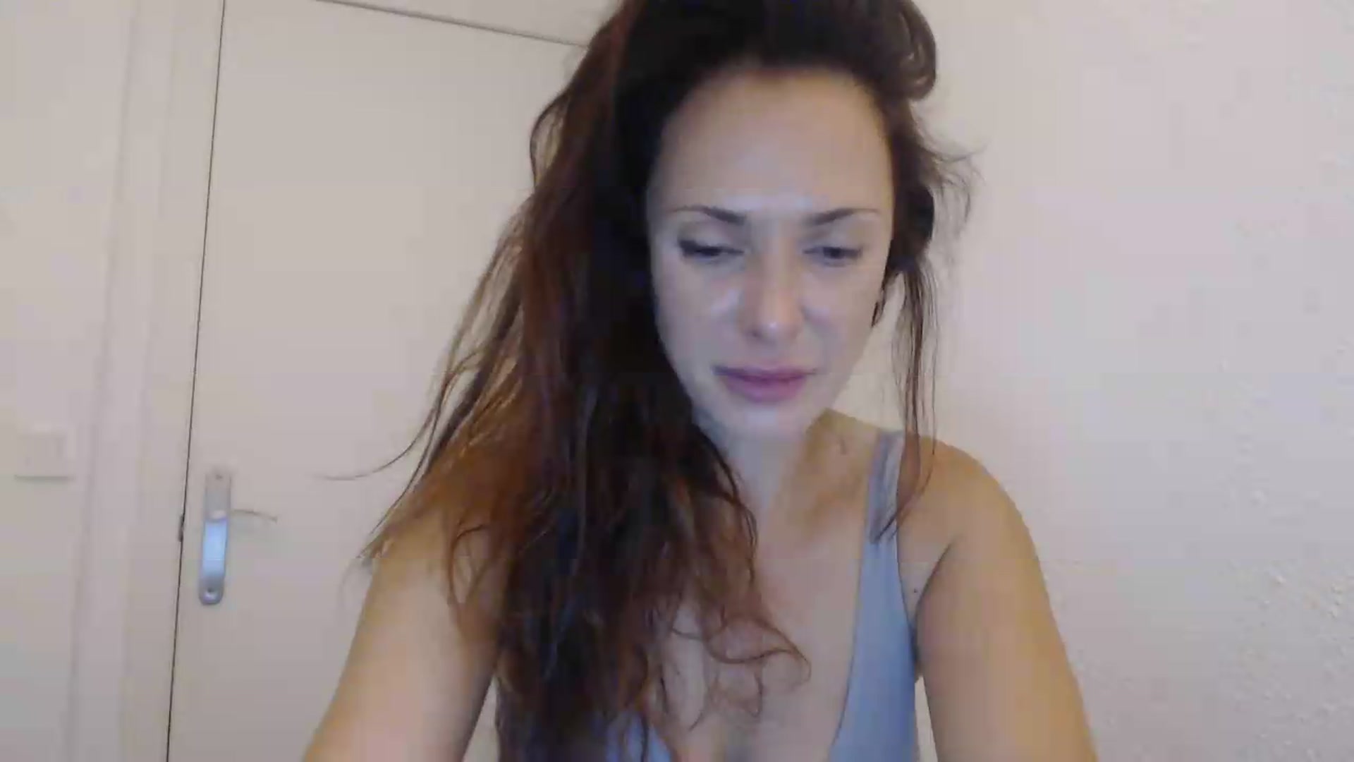 Gallery image thumbnail from ItsLizi's myfreecams stream on, 07/07/2026, 21:11 image 3 of 20