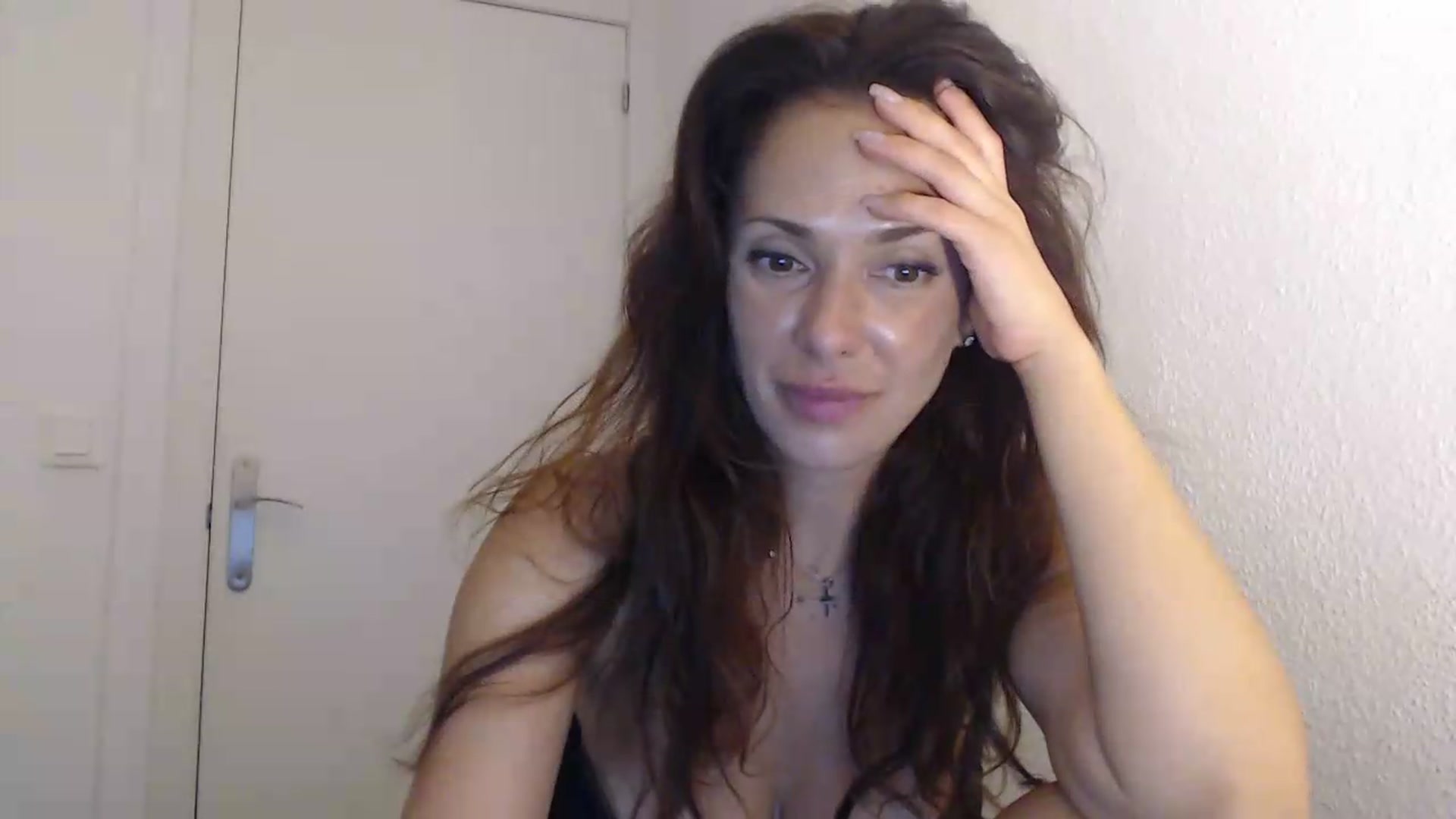 Gallery image thumbnail from ItsLizi's myfreecams stream on, 07/09/2026, 20:31 image 10 of 20