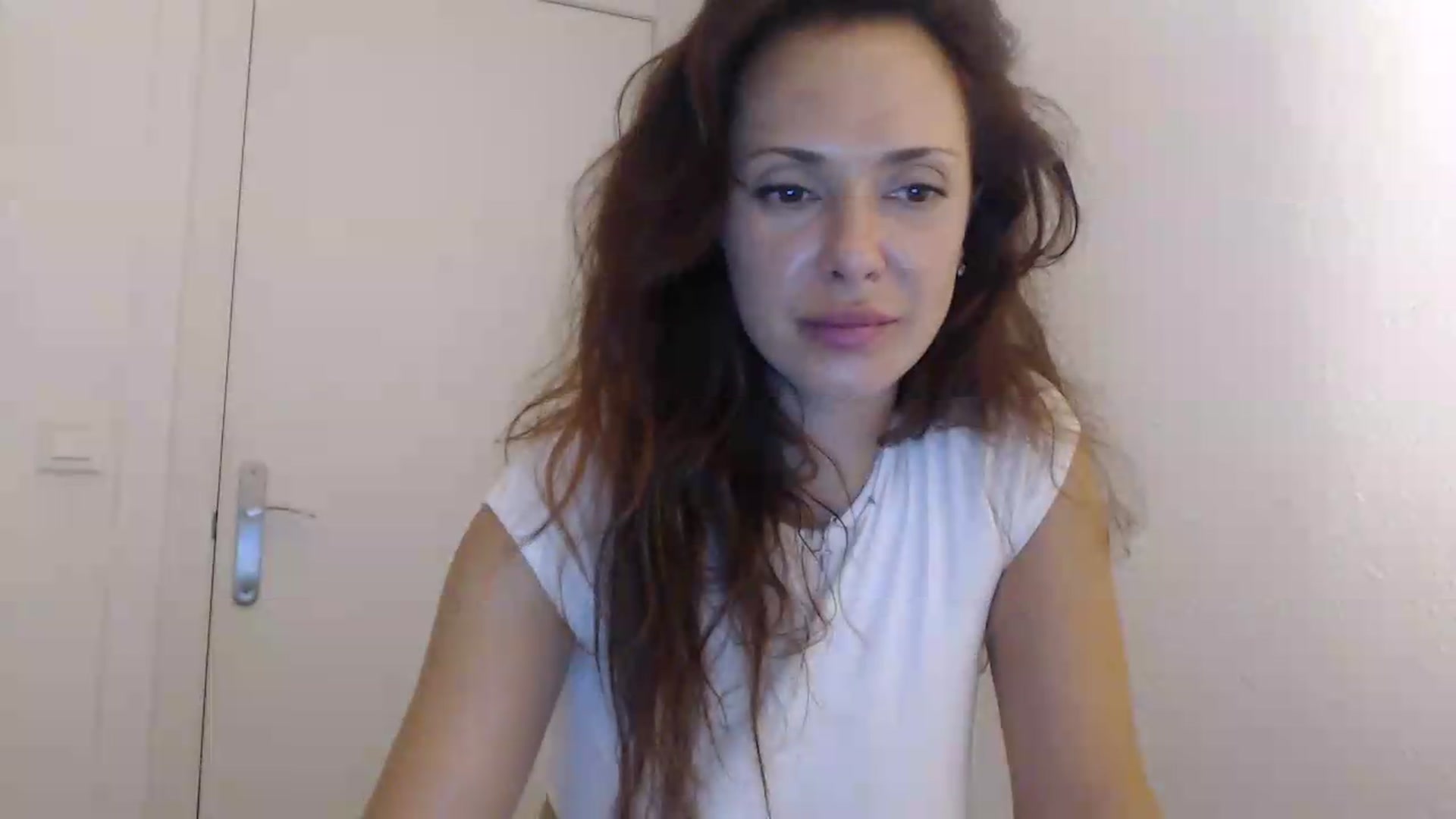 Gallery image thumbnail from ItsLizi's myfreecams stream on, 07/11/2026, 23:07 image 13 of 20