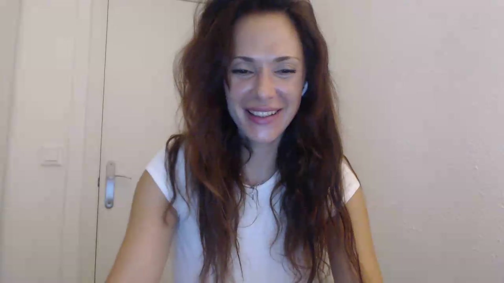 Gallery image thumbnail from ItsLizi's myfreecams stream on, 07/11/2026, 23:07 image 5 of 20