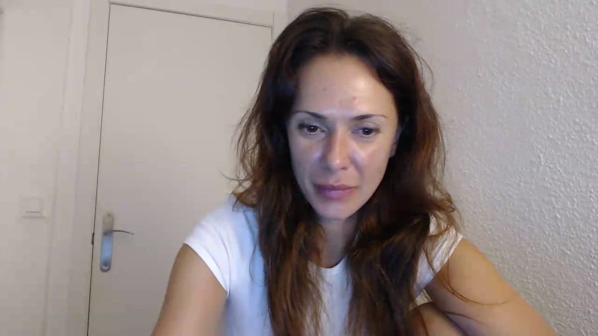 Gallery image thumbnail from ItsLizi's myfreecams stream on, 07/27/2026, 22:08 image 19 of 20