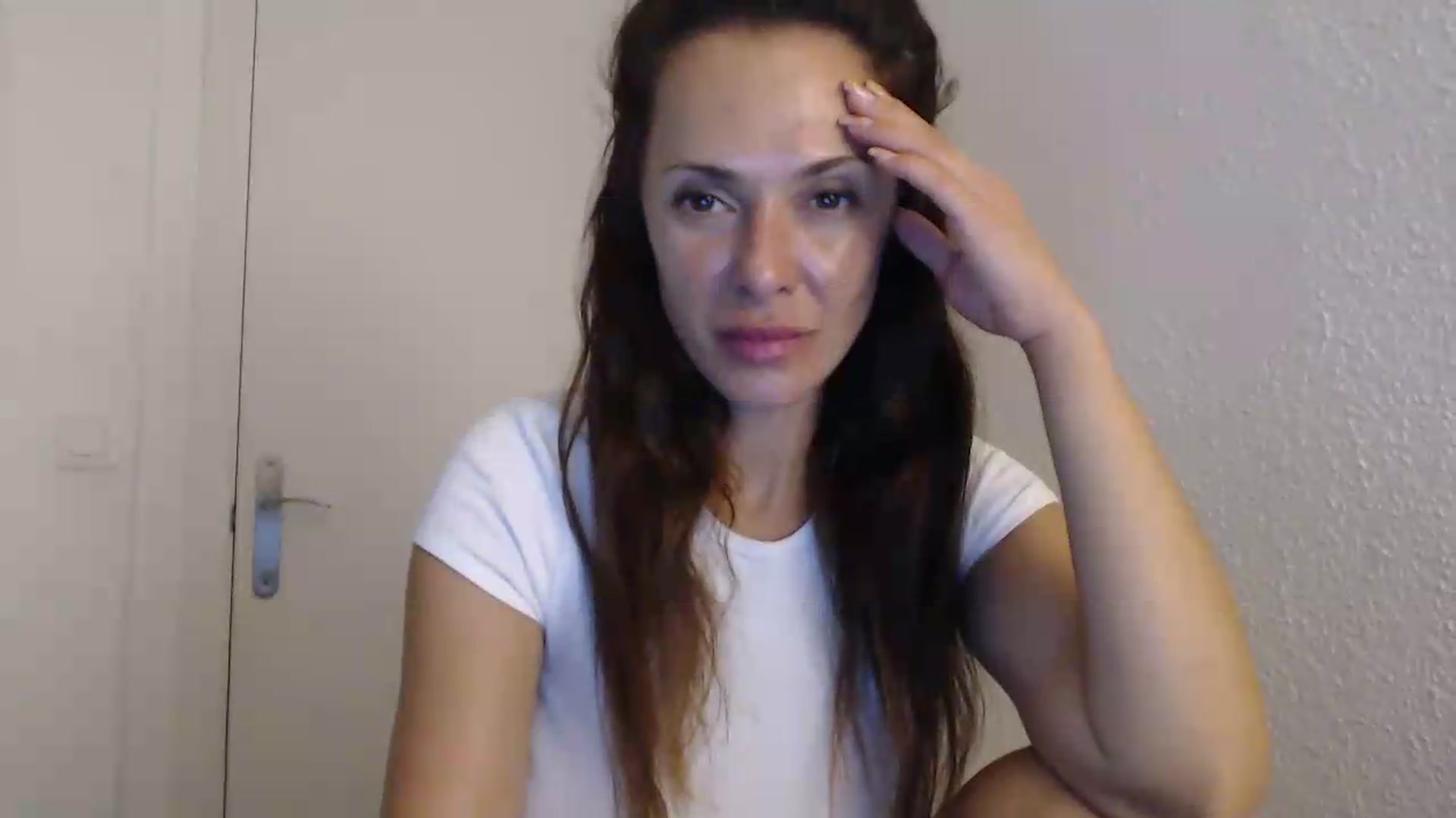 Gallery image thumbnail from ItsLizi's myfreecams stream on, 07/27/2026, 22:08 image 6 of 20