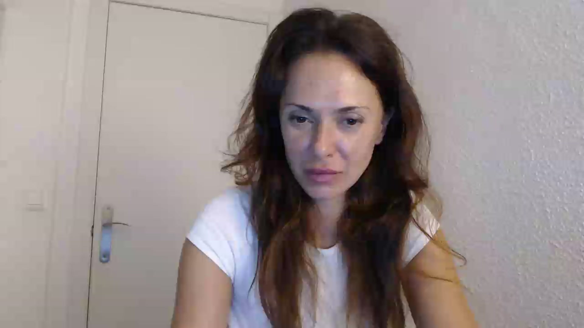 Gallery image thumbnail from ItsLizi's myfreecams stream on, 07/27/2026, 22:08 image 16 of 20