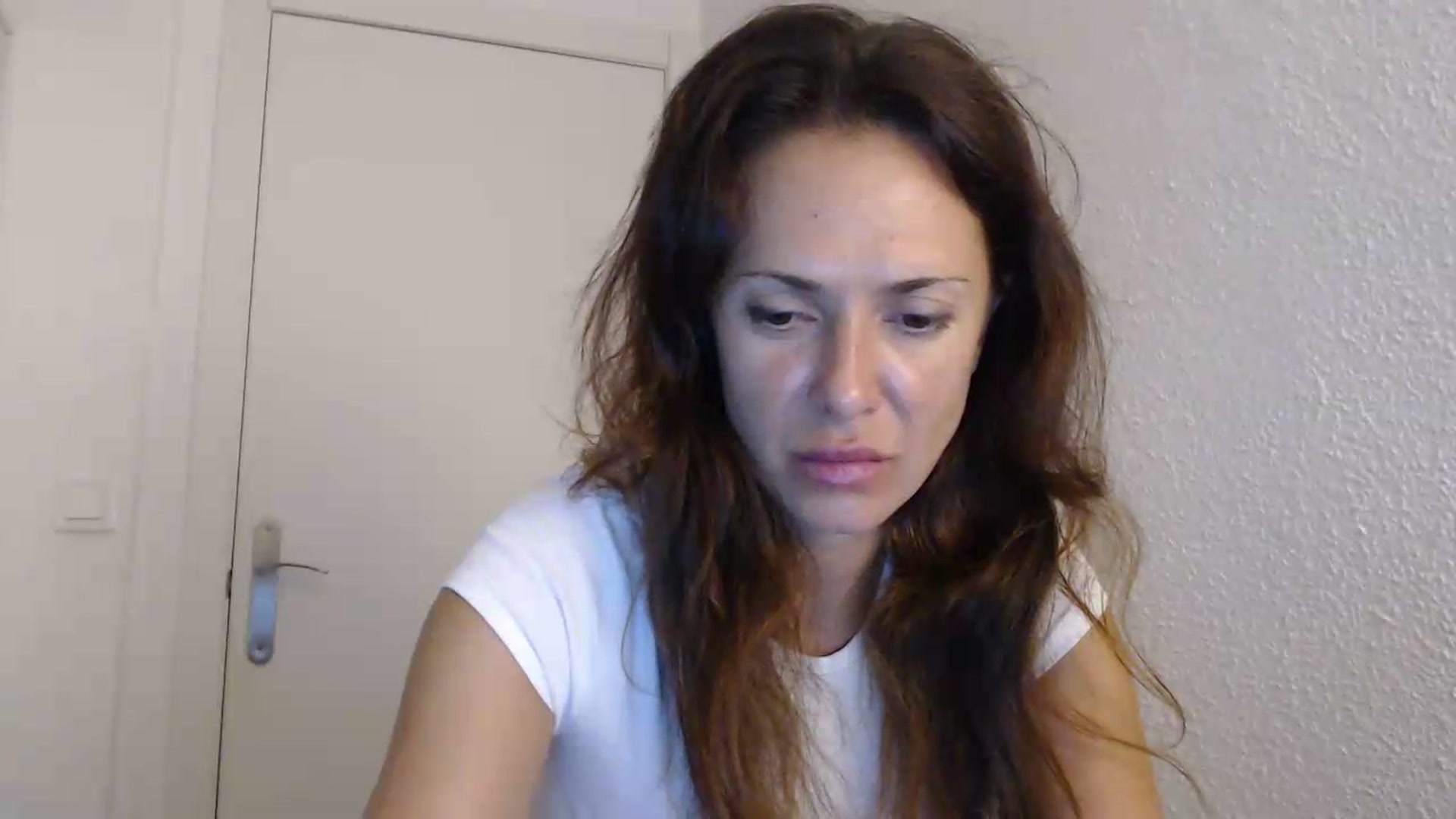 Gallery image thumbnail from ItsLizi's myfreecams stream on, 07/27/2026, 22:08 image 17 of 20