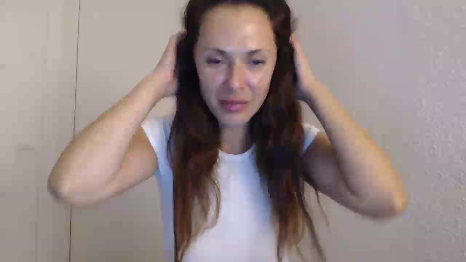 Gallery image thumbnail from ItsLizi's myfreecams stream on, 07/27/2026, 22:08 image 9 of 20