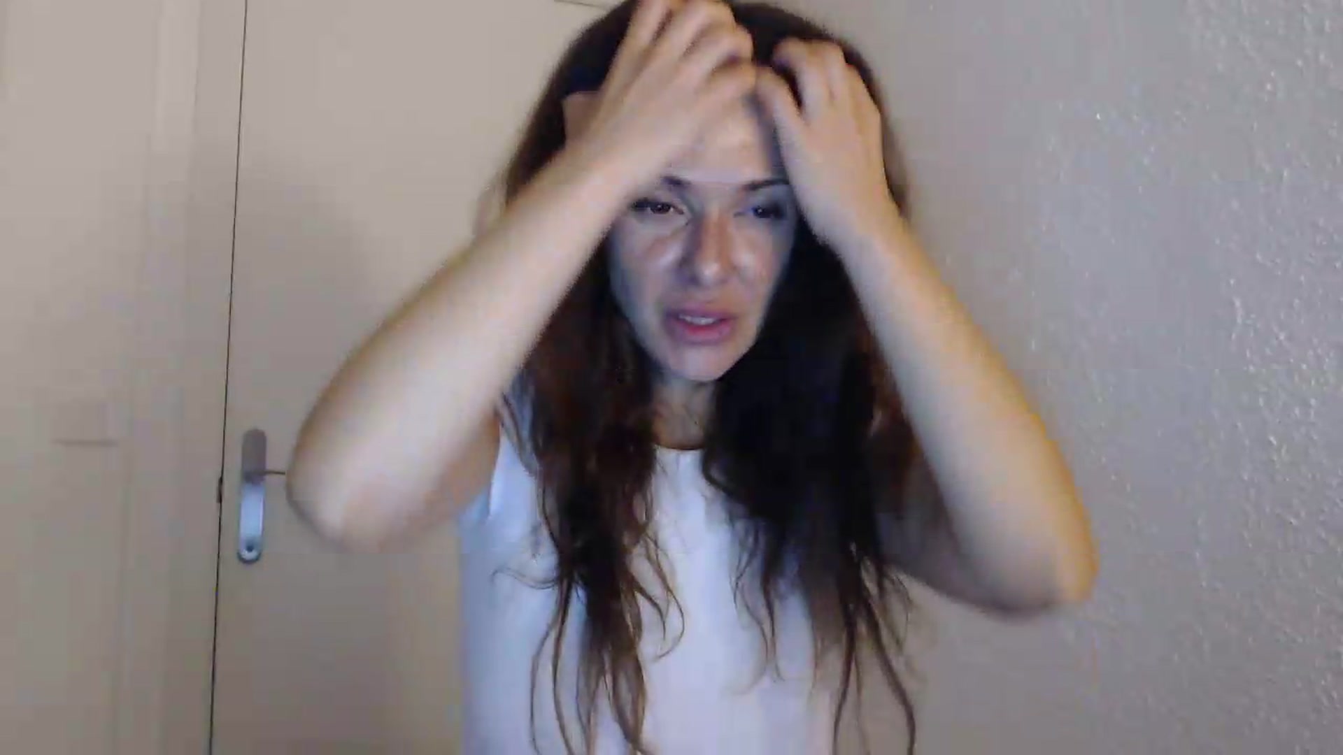 Gallery image thumbnail from ItsLizi's myfreecams stream on, 07/27/2026, 23:52 image 19 of 20