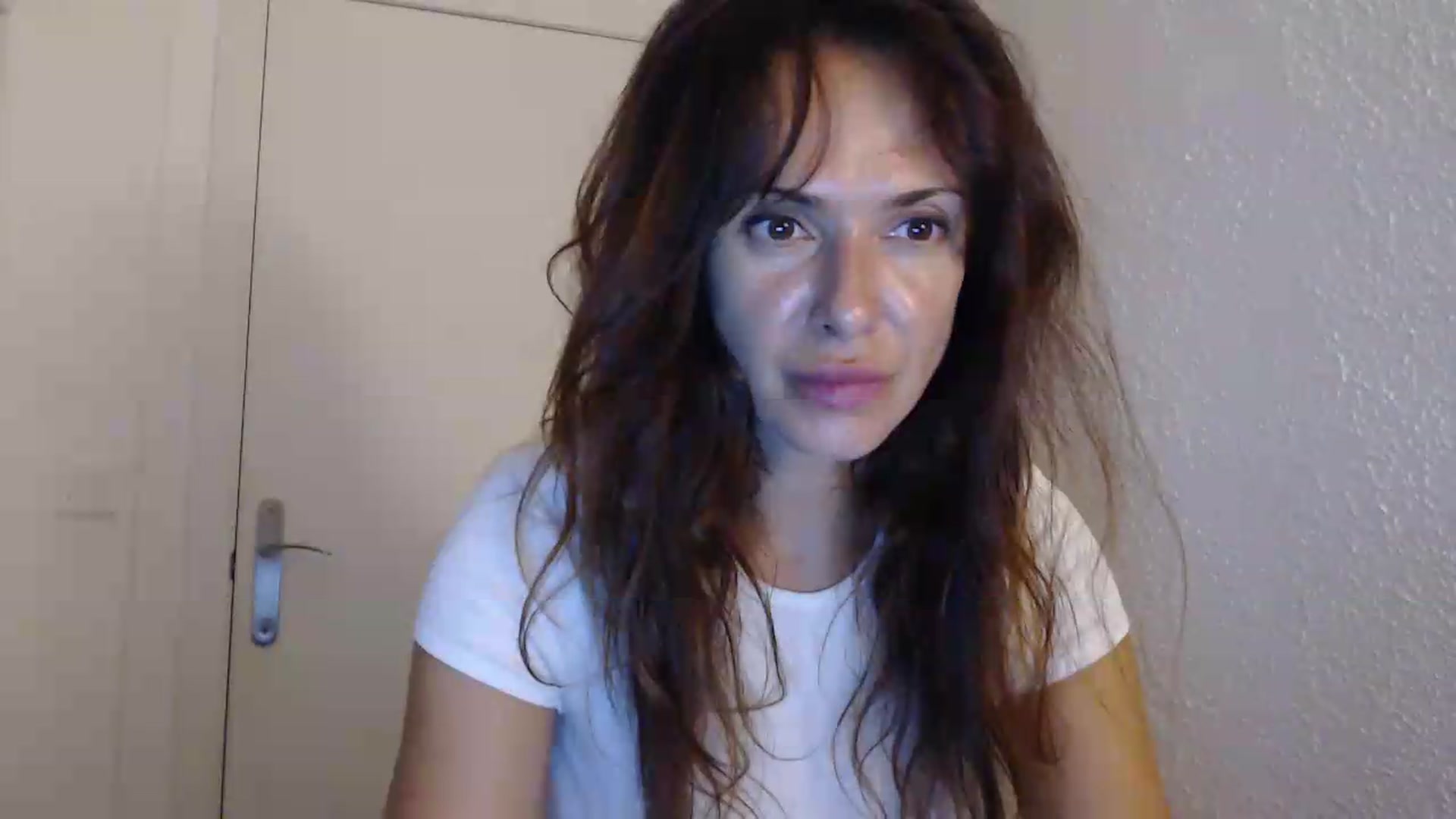 Gallery image thumbnail from ItsLizi's myfreecams stream on, 07/27/2026, 23:52 image 5 of 20