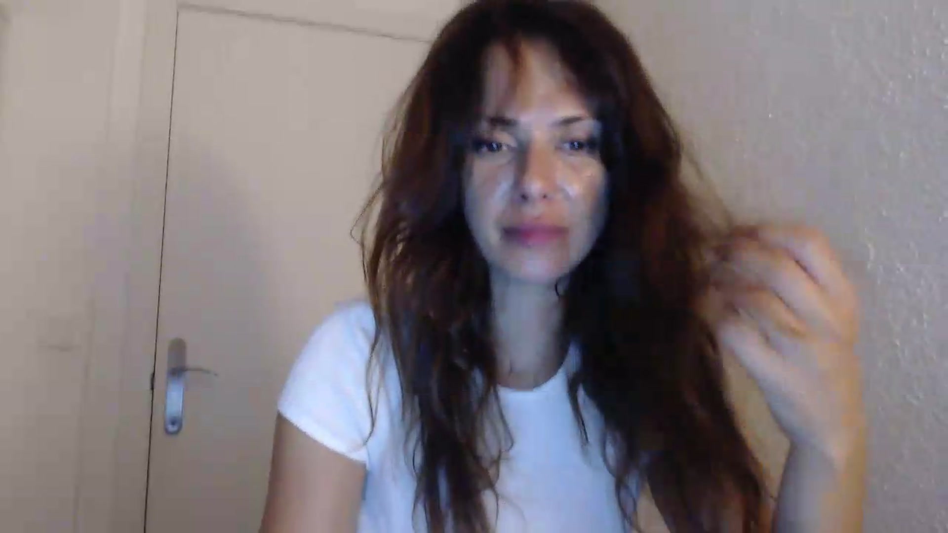 Gallery image thumbnail from ItsLizi's myfreecams stream on, 07/27/2026, 23:52 image 10 of 20