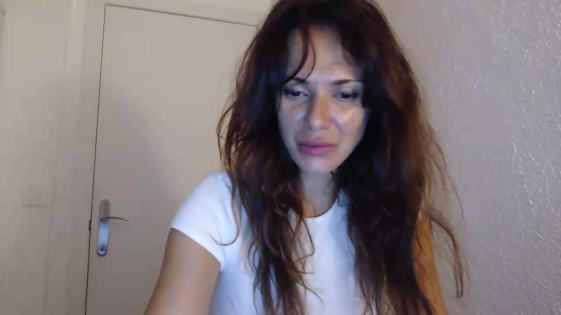 Gallery image thumbnail from ItsLizi's myfreecams stream on, 07/27/2026, 23:52 image 9 of 20