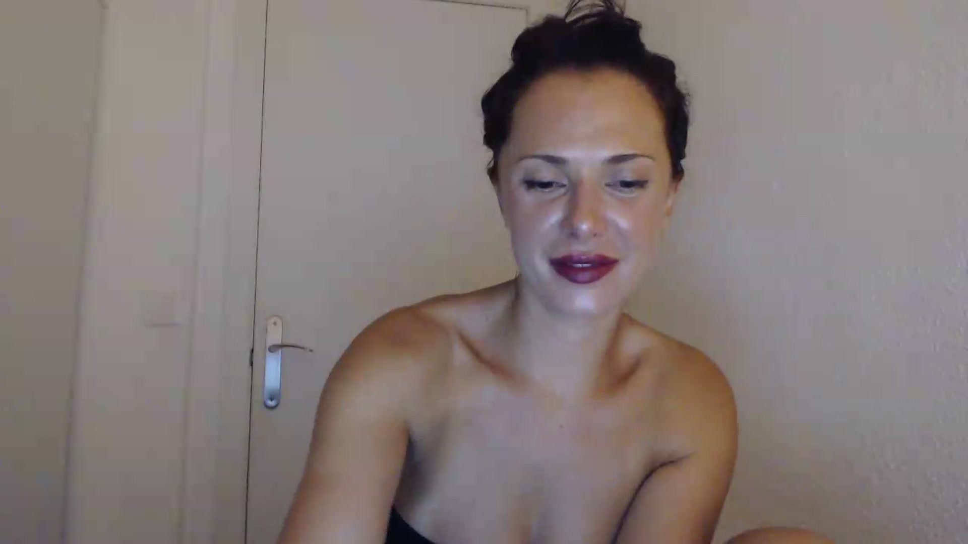 Gallery image thumbnail from ItsLizi's myfreecams stream on, 08/05/2026, 21:06 image 7 of 20