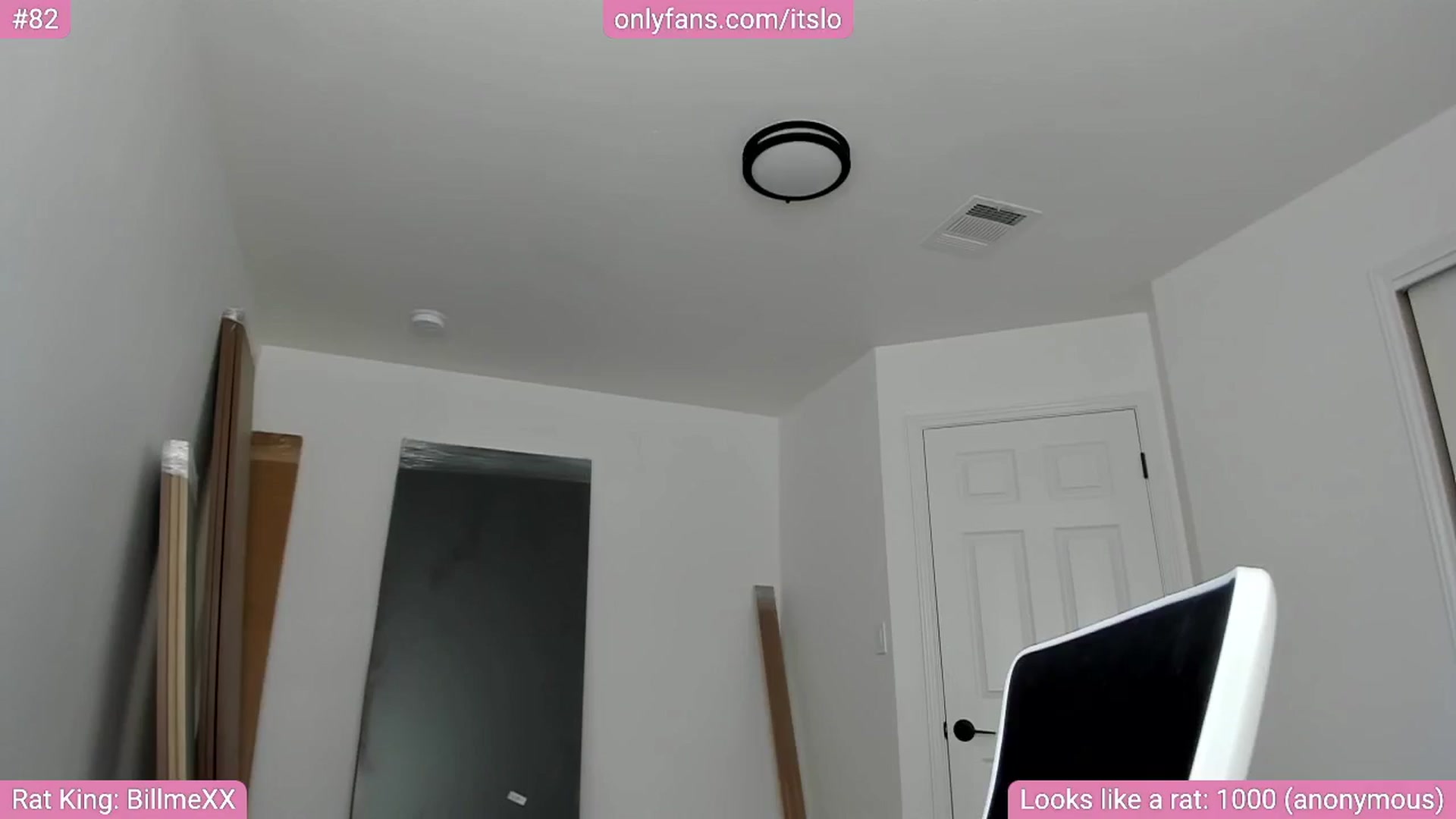 Gallery image thumbnail from ItsLo's myfreecams stream on, 06/26/2024, 23:02 image 12 of 20