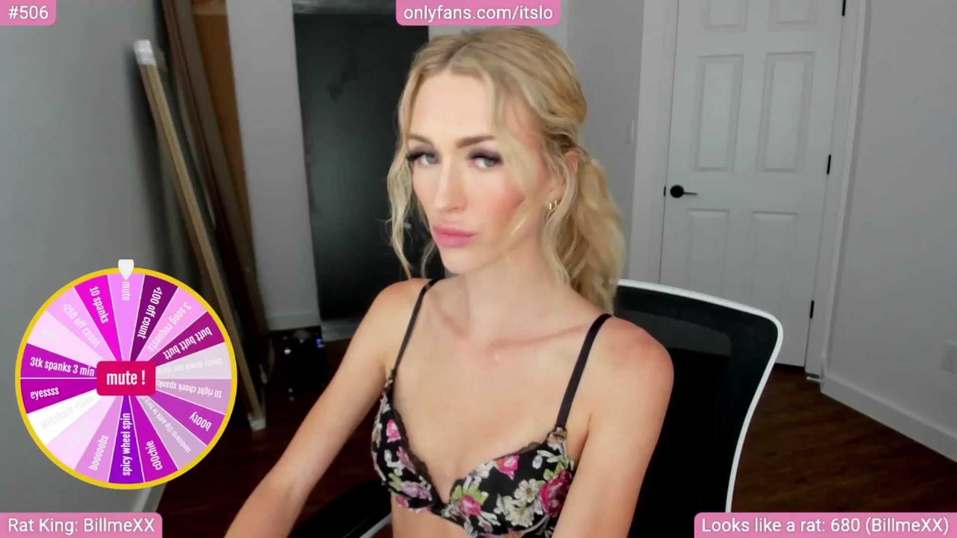 Gallery image thumbnail from ItsLo's myfreecams stream on, 07/24/2024, 21:39 image 15 of 20