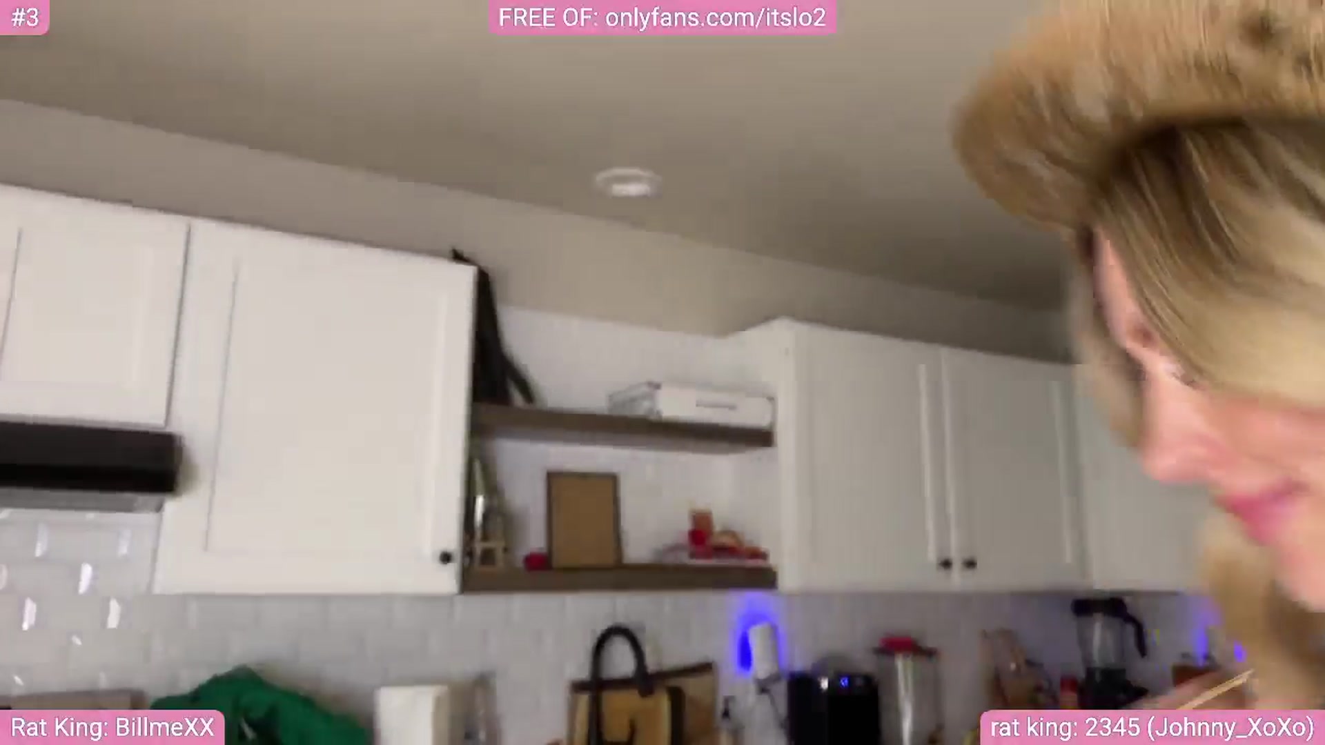 Gallery image thumbnail from ItsLo's myfreecams stream on, 03/15/2025, 21:18 image 13 of 20
