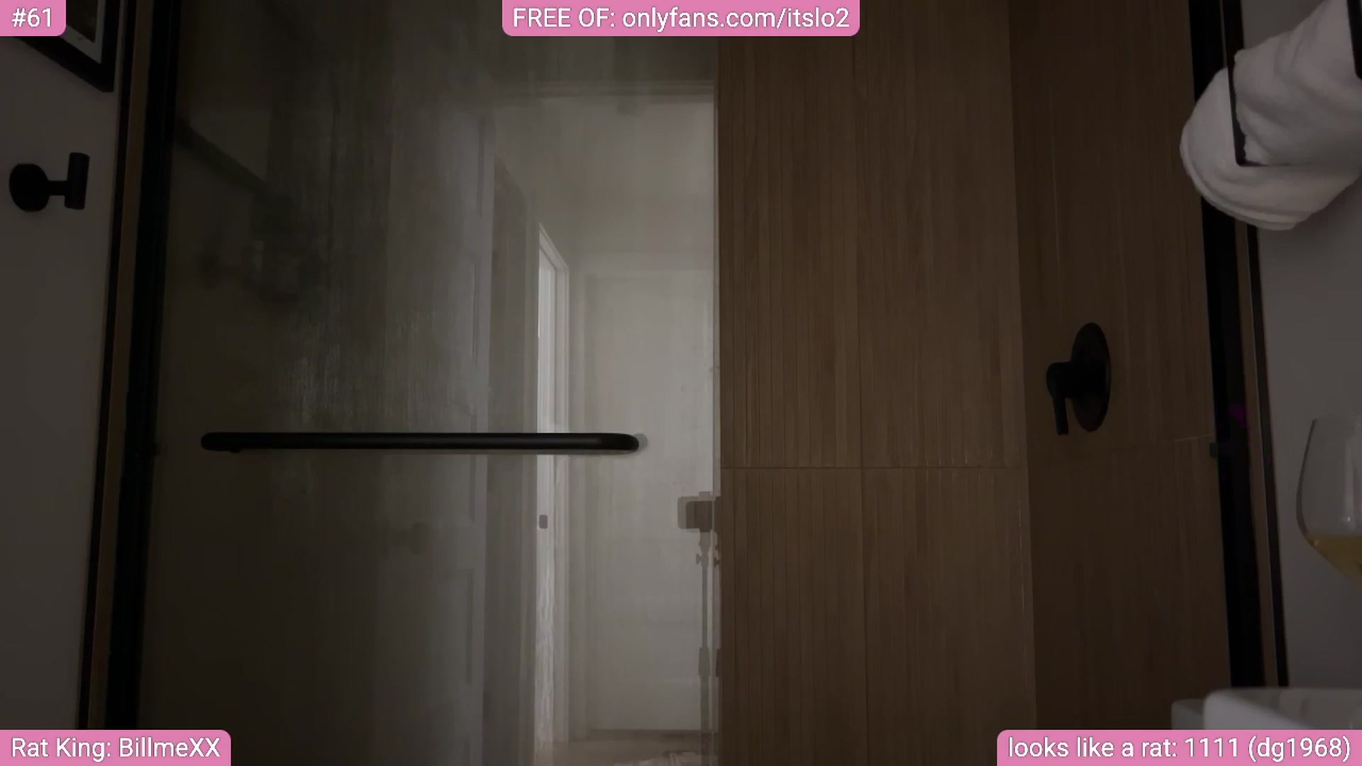 Gallery image thumbnail from ItsLo's myfreecams stream on, 08/26/2025, 03:40 image 19 of 20