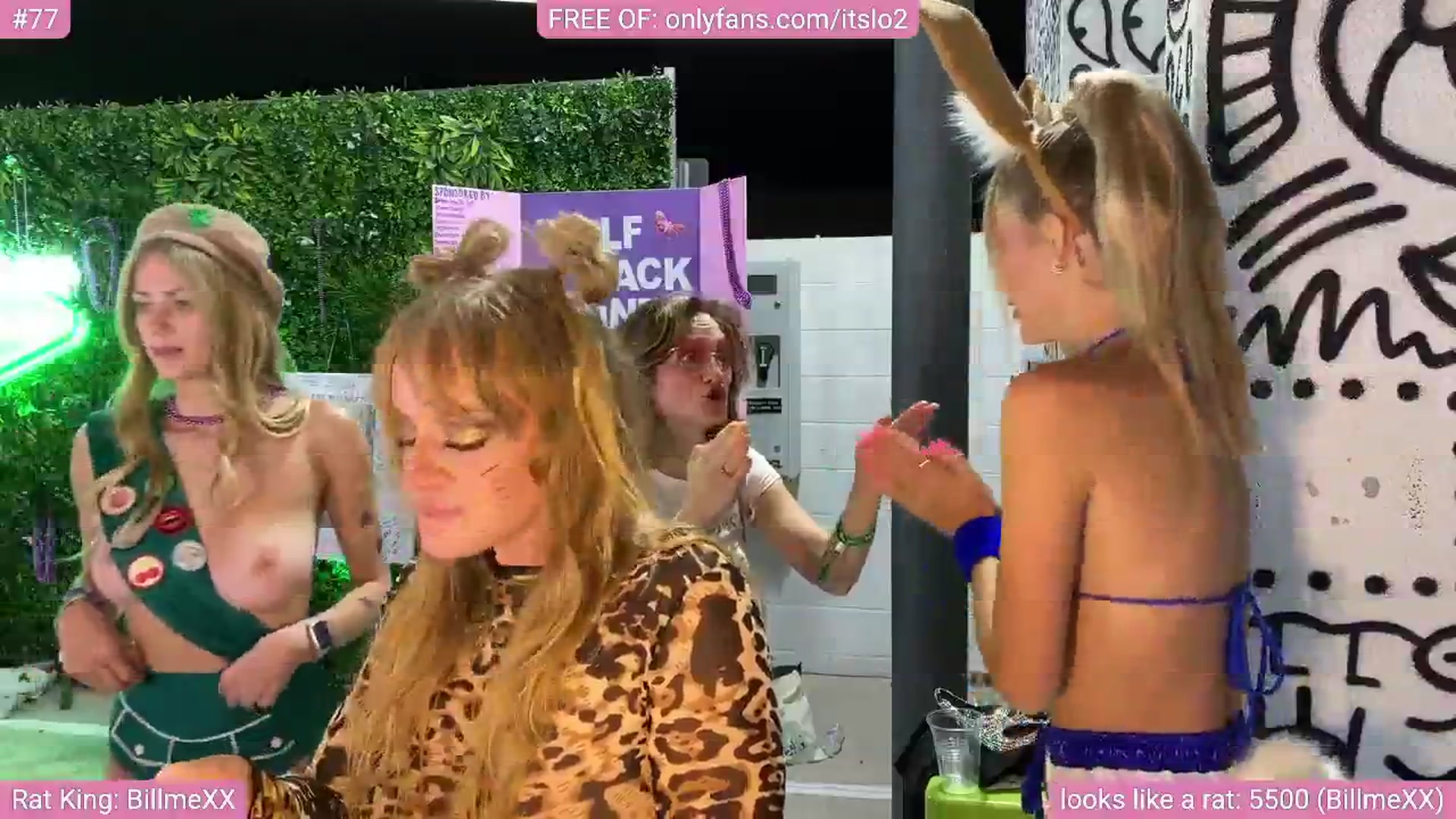 Gallery image thumbnail from ItsLo's myfreecams stream on, 10/08/2025, 05:20 image 15 of 20