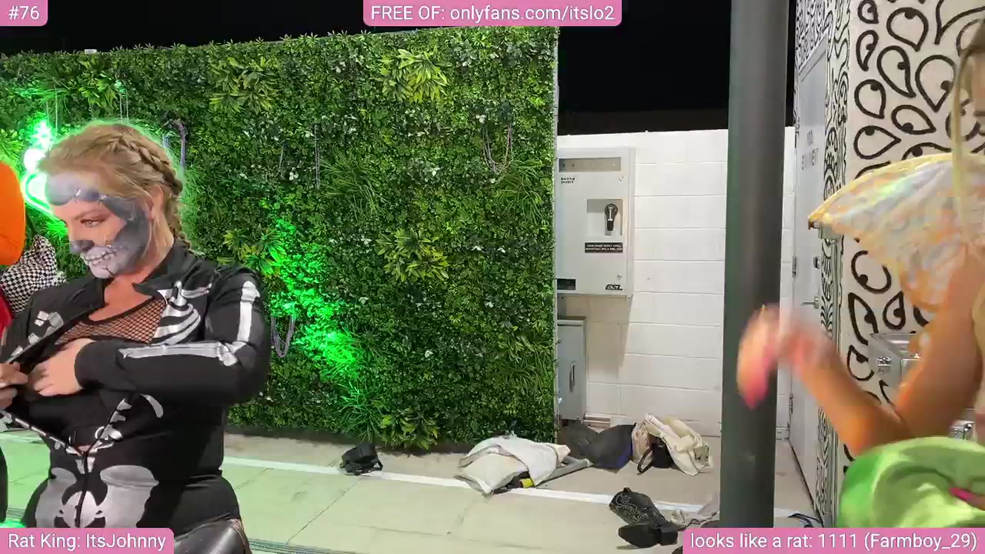 Gallery image thumbnail from ItsLo's myfreecams stream on, 10/09/2025, 03:12 image 18 of 20