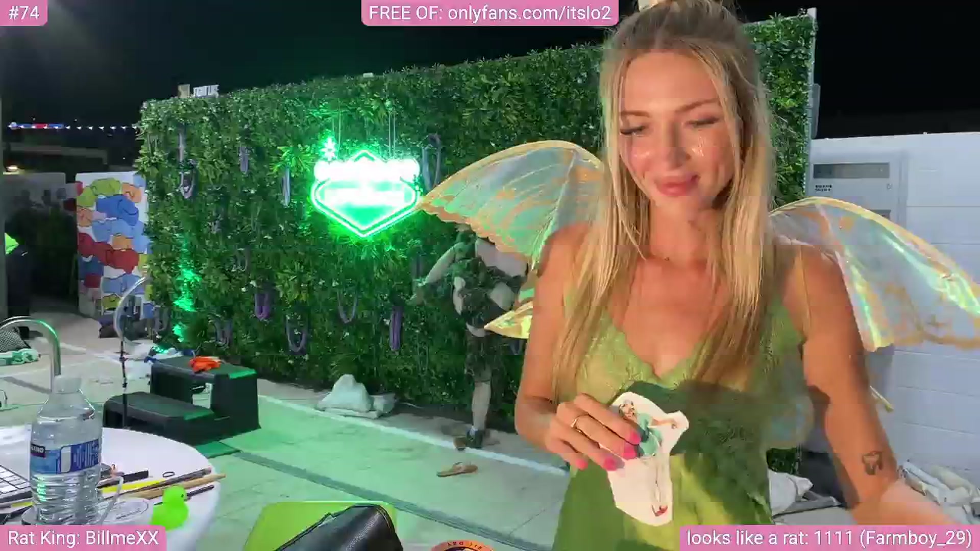 Gallery image thumbnail from ItsLo's myfreecams stream on, 10/09/2025, 05:16 image 16 of 20